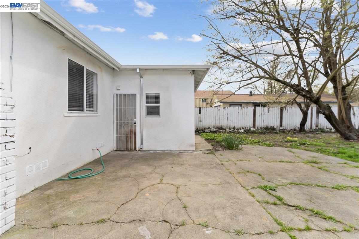 Detail Gallery Image 27 of 31 For 2315 West Ave, Santa Rosa,  CA 95407 - 3 Beds | 1 Baths