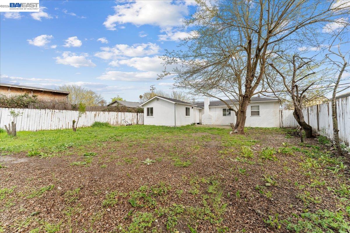 Detail Gallery Image 29 of 31 For 2315 West Ave, Santa Rosa,  CA 95407 - 3 Beds | 1 Baths