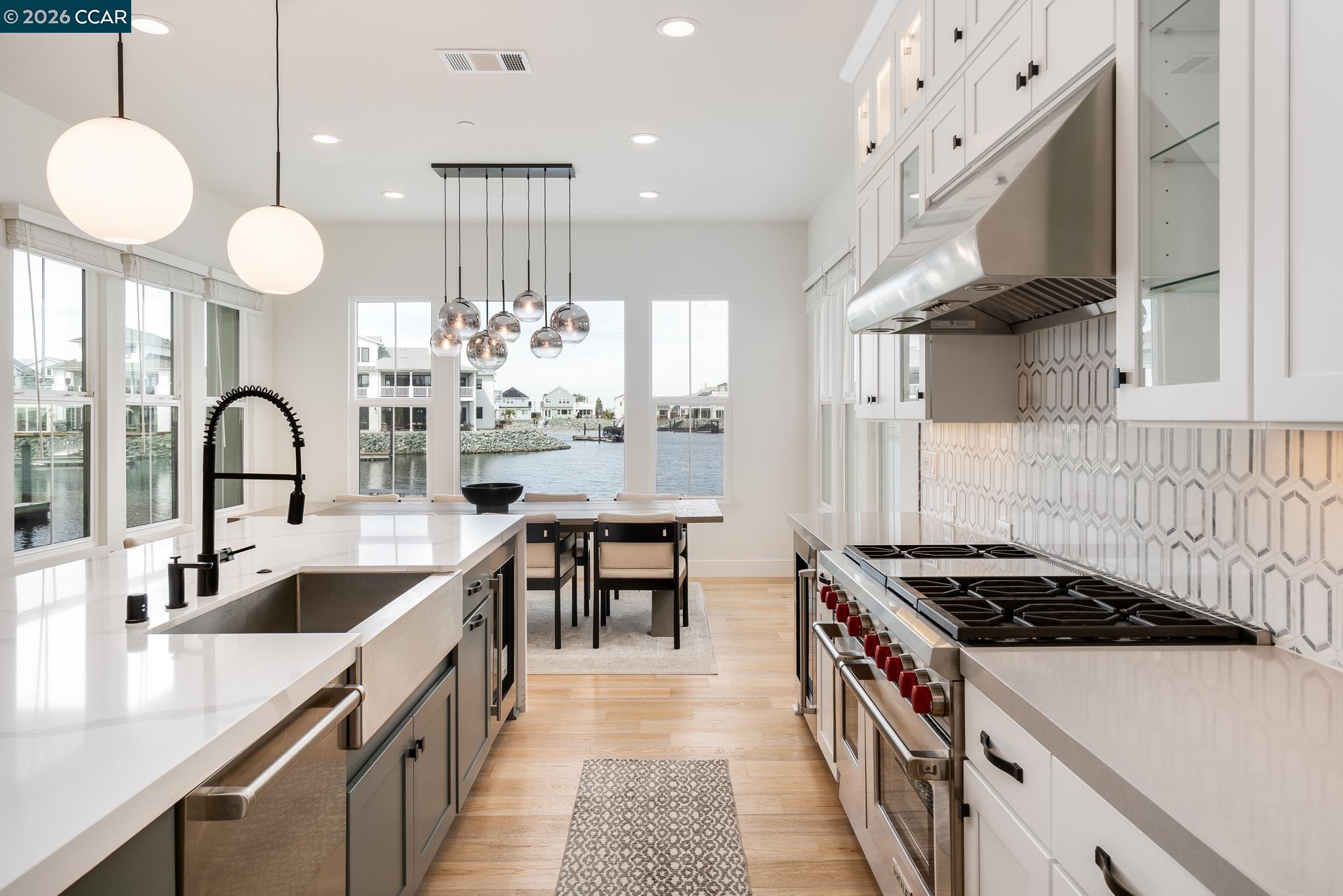 Detail Gallery Image 11 of 45 For 461 Halcyon Pl, Bethel Island,  CA 94511 - 4 Beds | 5/1 Baths