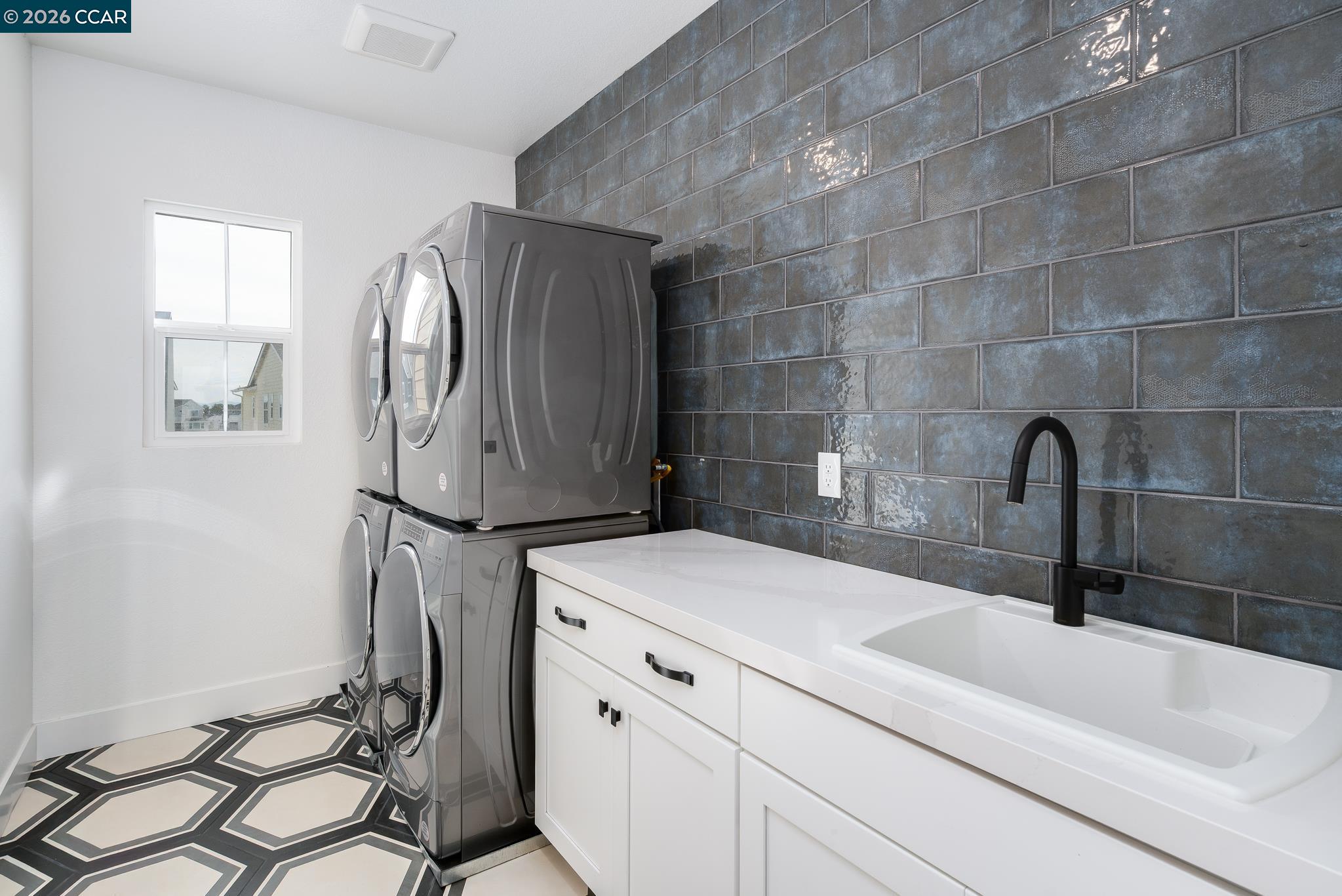 Detail Gallery Image 36 of 45 For 461 Halcyon Pl, Bethel Island,  CA 94511 - 4 Beds | 5/1 Baths