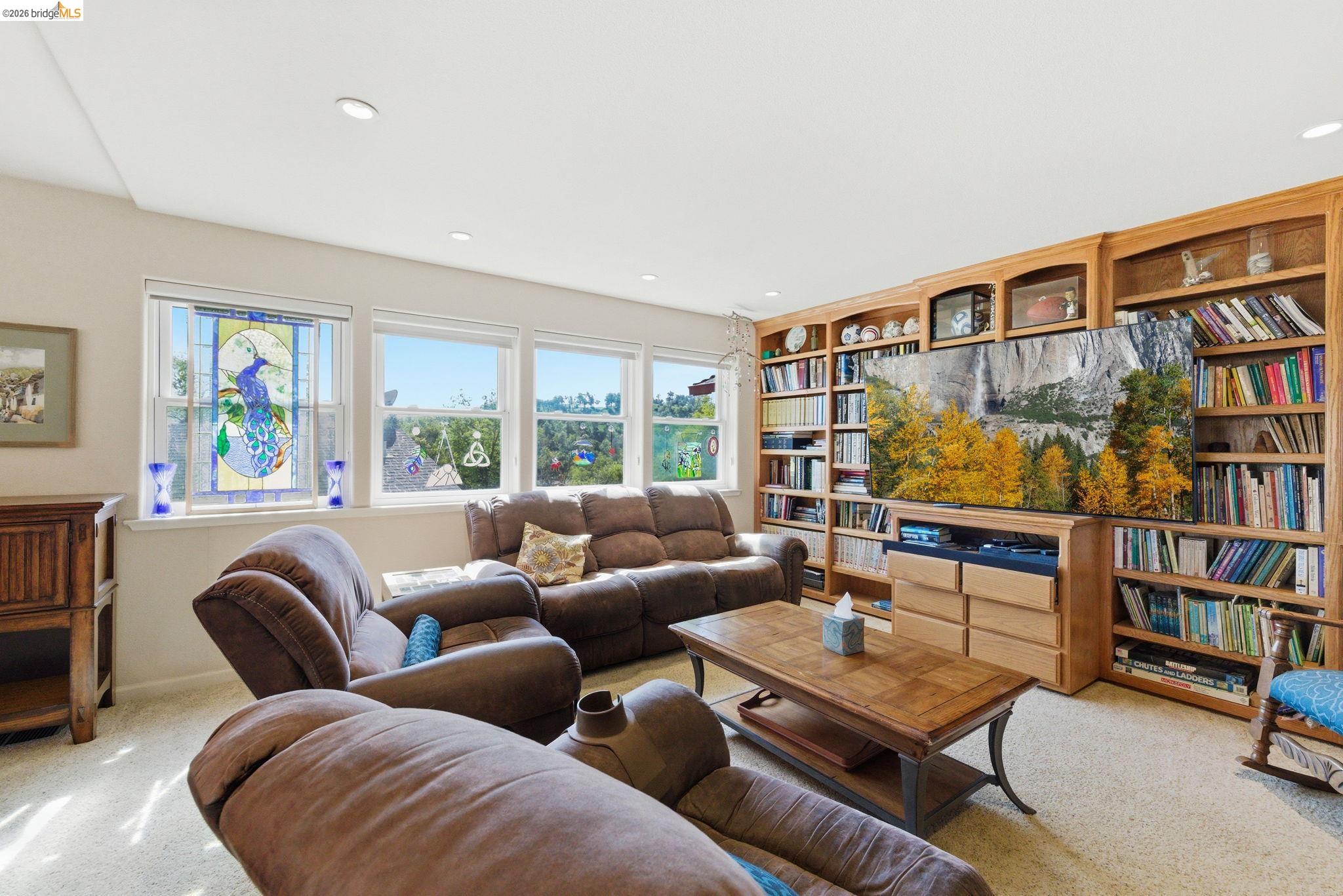 Detail Gallery Image 9 of 42 For 138 Steffen Ln, Sonora,  CA 95370 - 3 Beds | 2 Baths