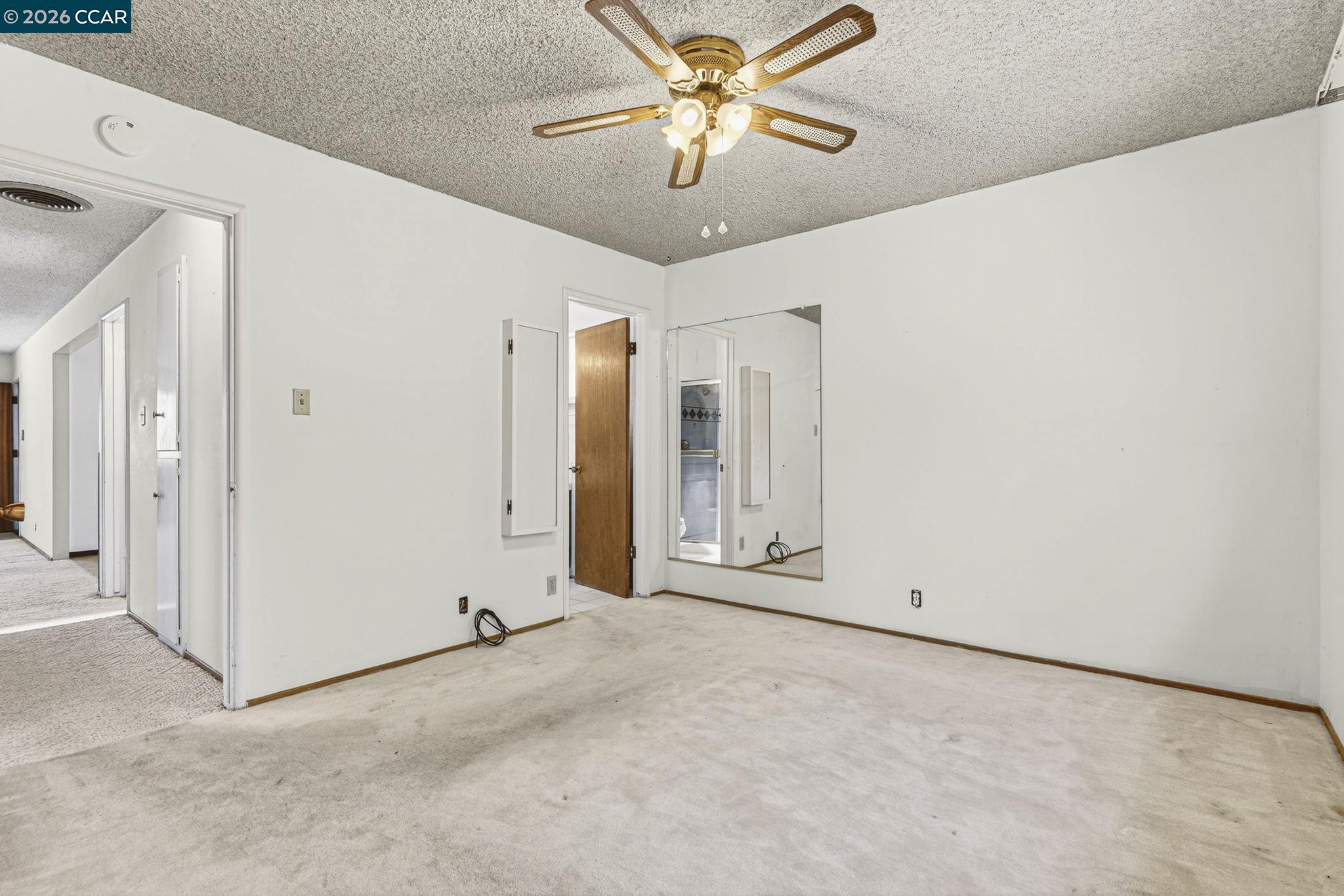 Detail Gallery Image 28 of 60 For 2555 Arroyo Ave, Pinole,  CA 94564-1003 - 3 Beds | 2 Baths