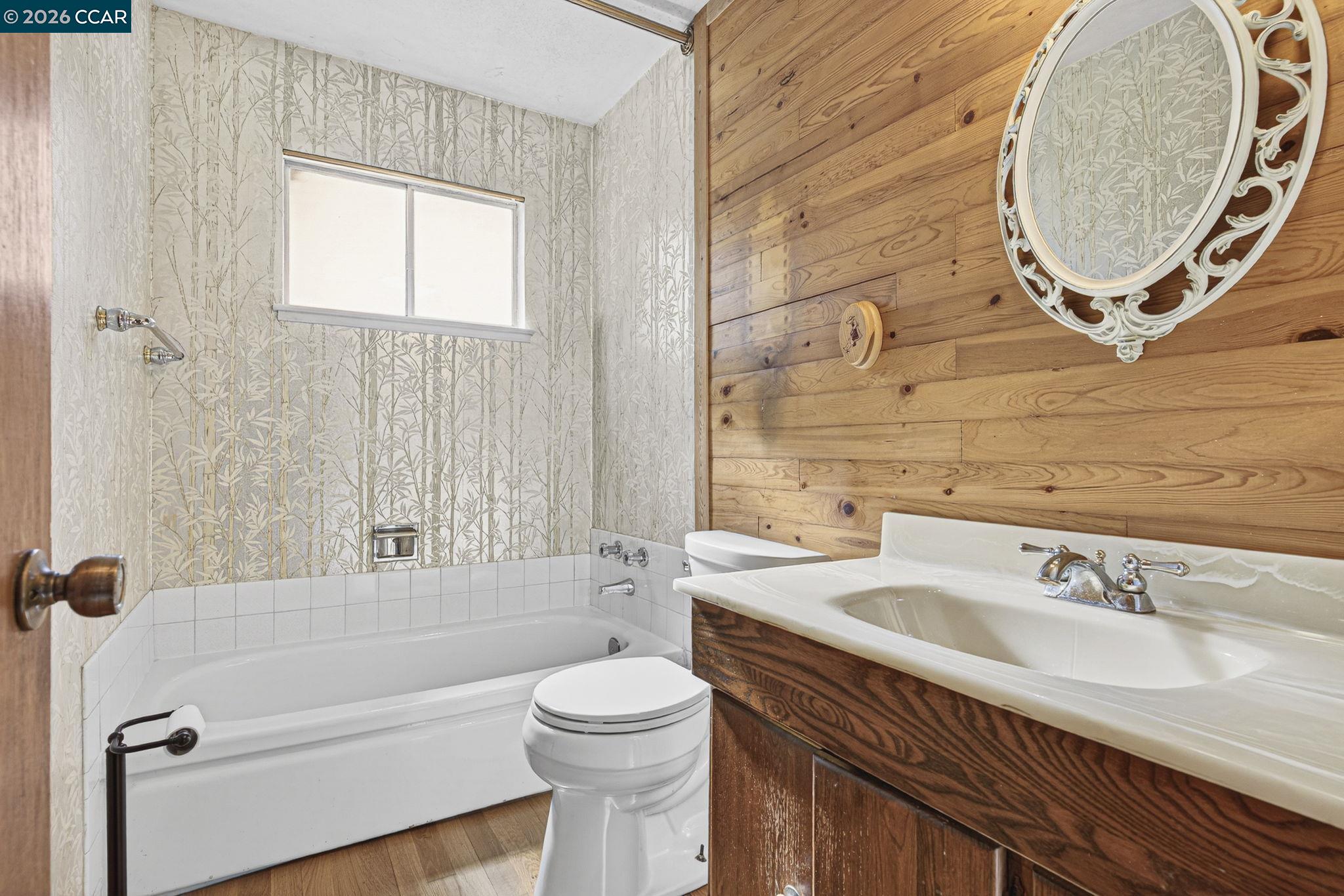 Detail Gallery Image 39 of 60 For 2555 Arroyo Ave, Pinole,  CA 94564-1003 - 3 Beds | 2 Baths