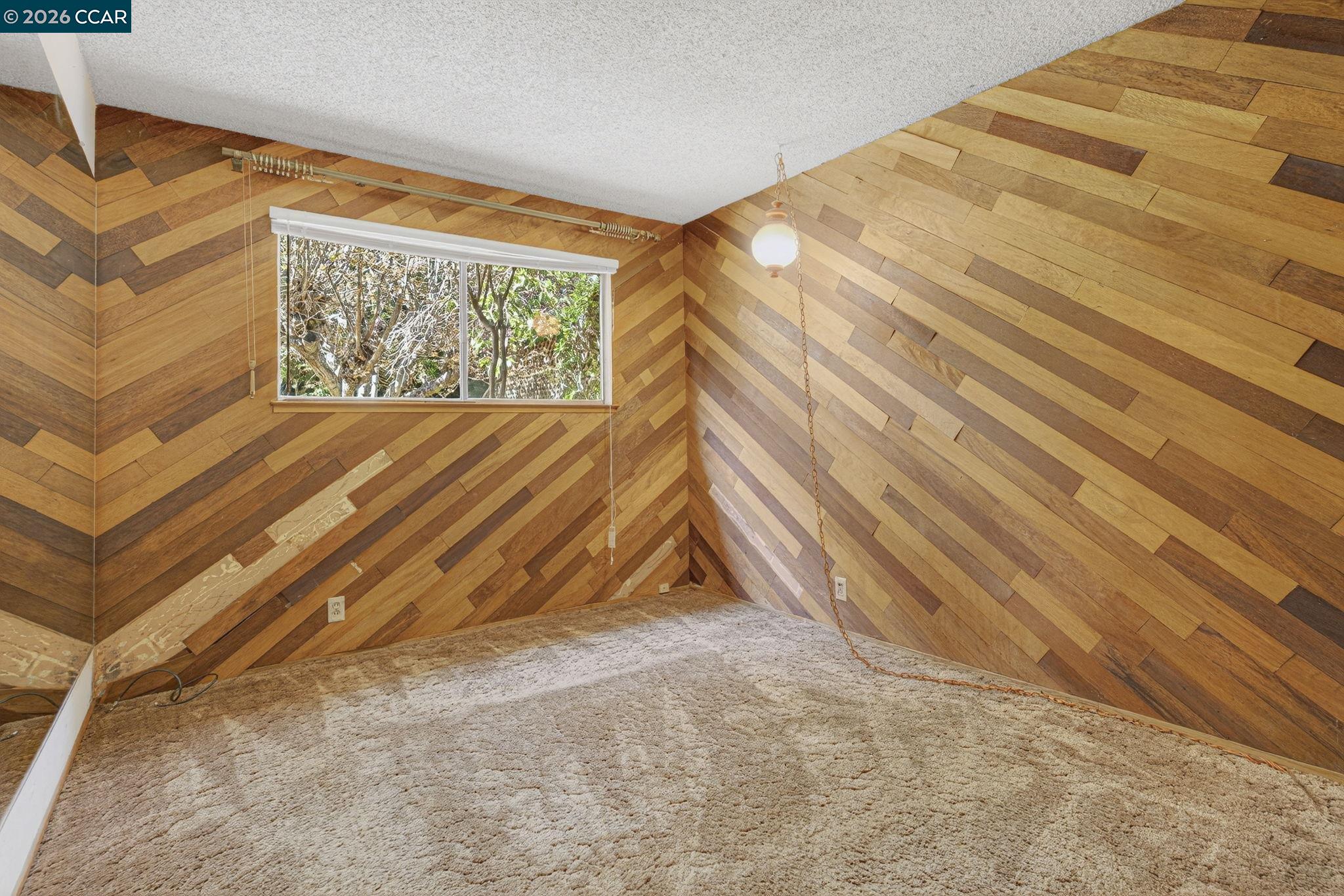 Detail Gallery Image 42 of 60 For 2555 Arroyo Ave, Pinole,  CA 94564-1003 - 3 Beds | 2 Baths