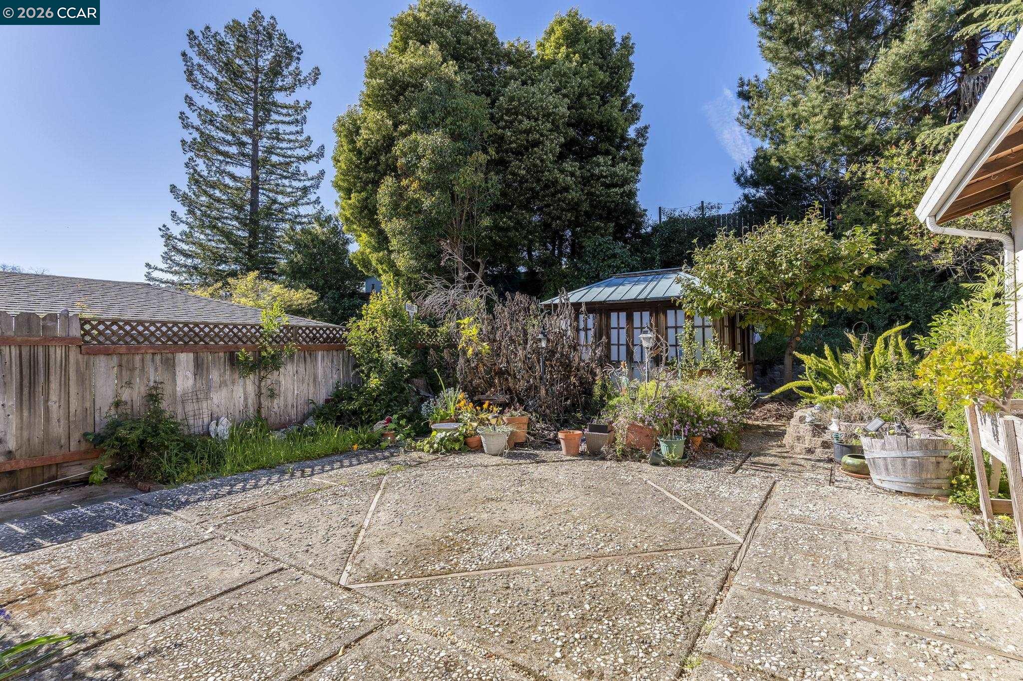 Detail Gallery Image 47 of 60 For 2555 Arroyo Ave, Pinole,  CA 94564-1003 - 3 Beds | 2 Baths