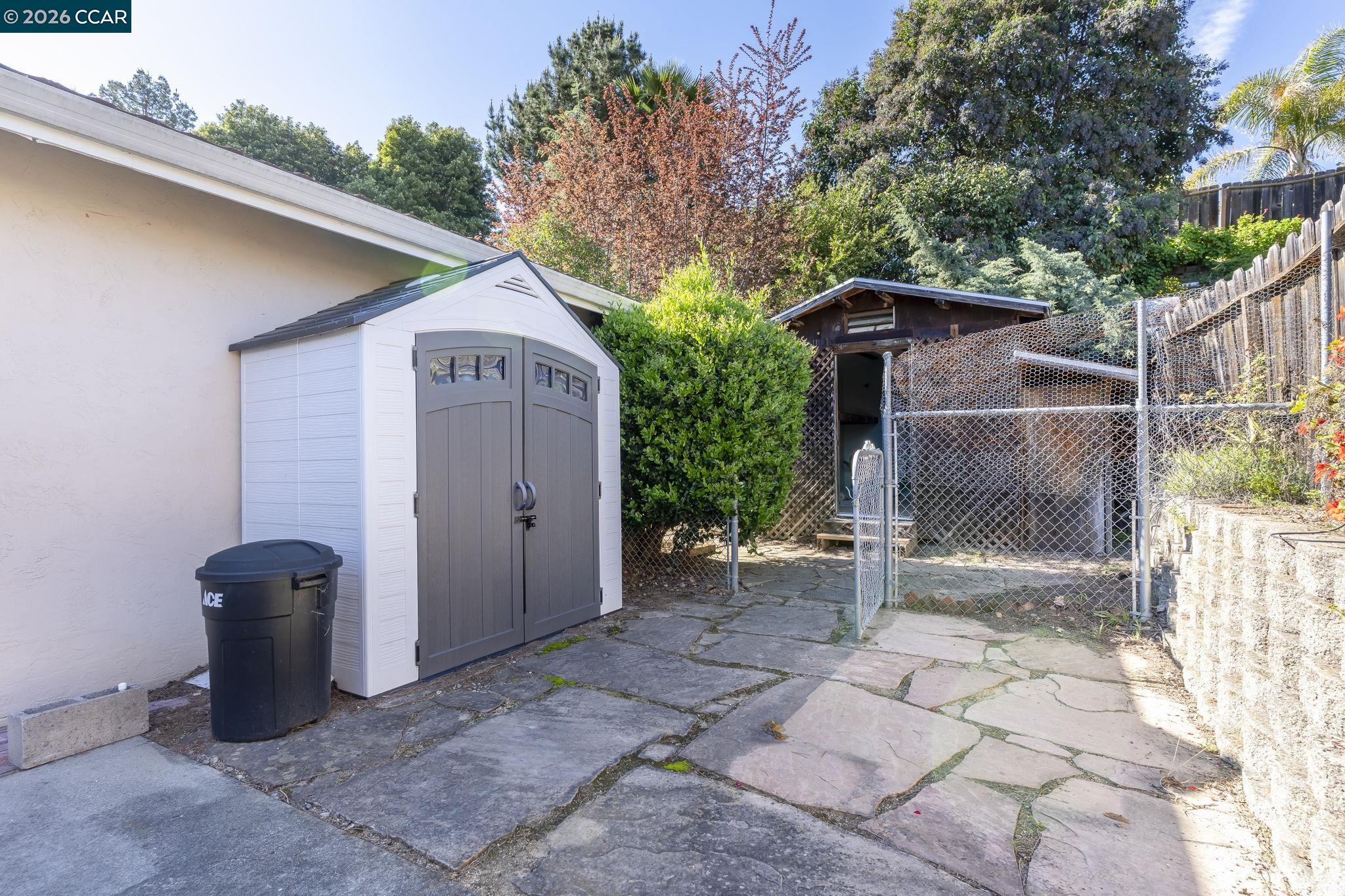 Detail Gallery Image 55 of 60 For 2555 Arroyo Ave, Pinole,  CA 94564-1003 - 3 Beds | 2 Baths