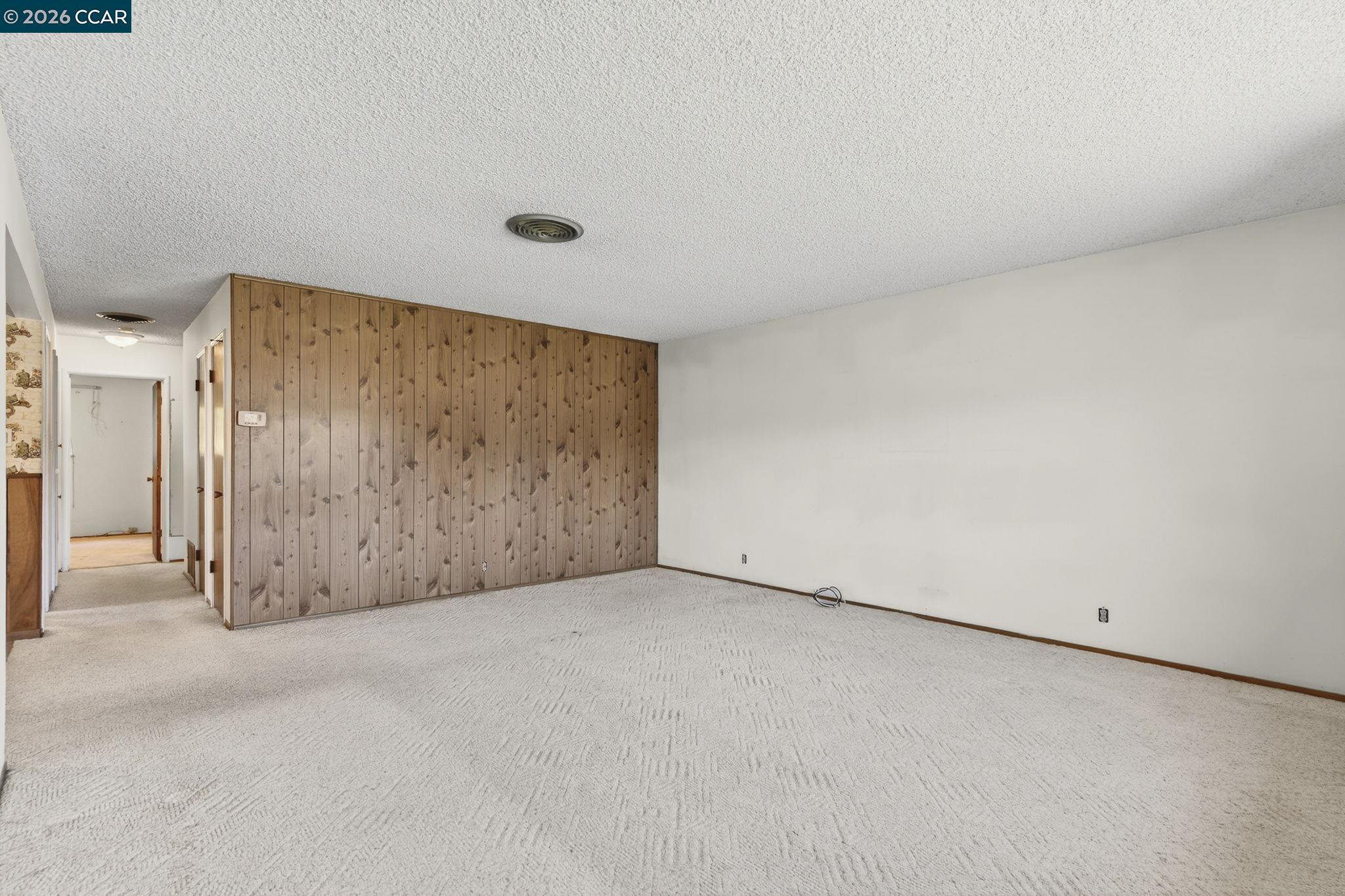 Detail Gallery Image 7 of 60 For 2555 Arroyo Ave, Pinole,  CA 94564-1003 - 3 Beds | 2 Baths