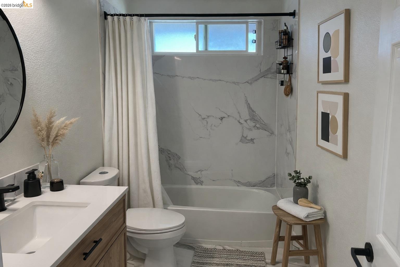 Detail Gallery Image 19 of 26 For 4805 Clarity Ct, Sacramento,  CA 95842 - 4 Beds | 2/1 Baths