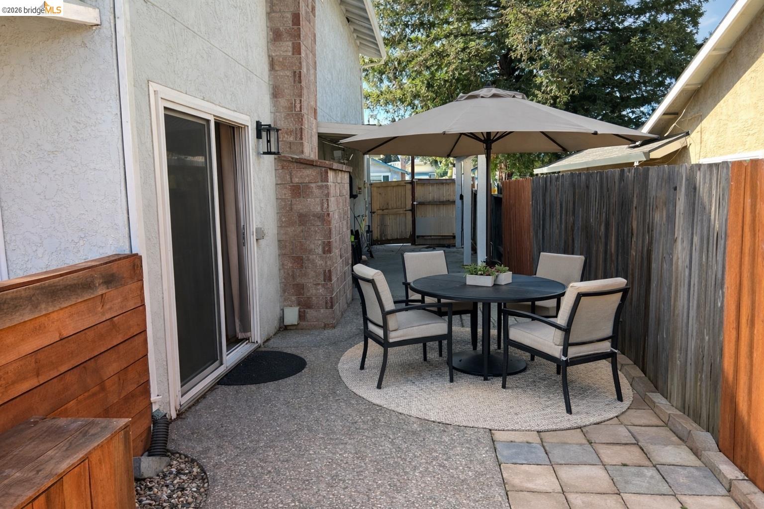 Detail Gallery Image 20 of 26 For 4805 Clarity Ct, Sacramento,  CA 95842 - 4 Beds | 2/1 Baths