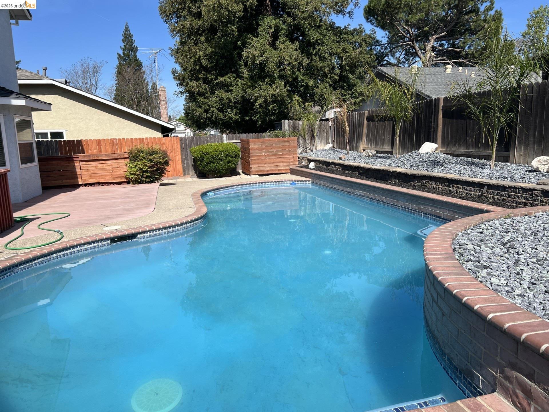 Detail Gallery Image 24 of 26 For 4805 Clarity Ct, Sacramento,  CA 95842 - 4 Beds | 2/1 Baths