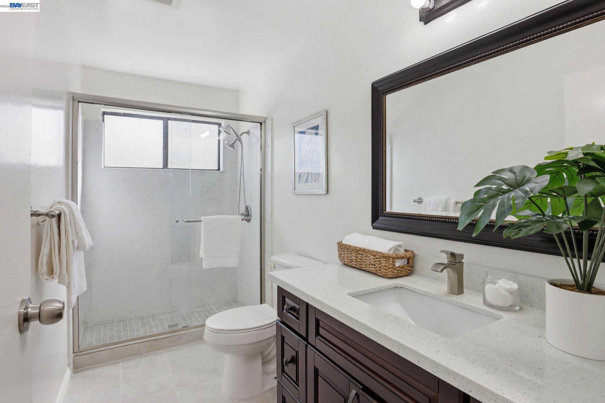 Detail Gallery Image 26 of 41 For 26802 Lakewood Way, Hayward,  CA 94544 - 4 Beds | 2 Baths