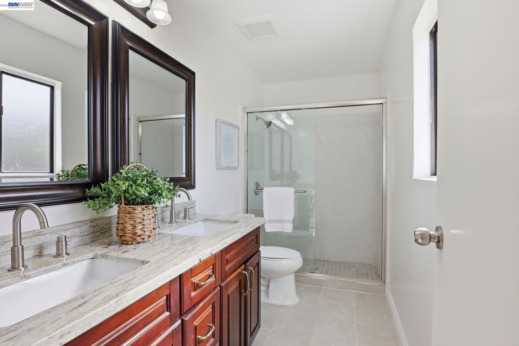 Detail Gallery Image 27 of 41 For 26802 Lakewood Way, Hayward,  CA 94544 - 4 Beds | 2 Baths