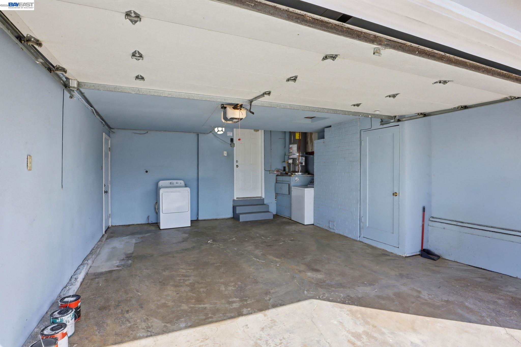 Detail Gallery Image 28 of 41 For 26802 Lakewood Way, Hayward,  CA 94544 - 4 Beds | 2 Baths