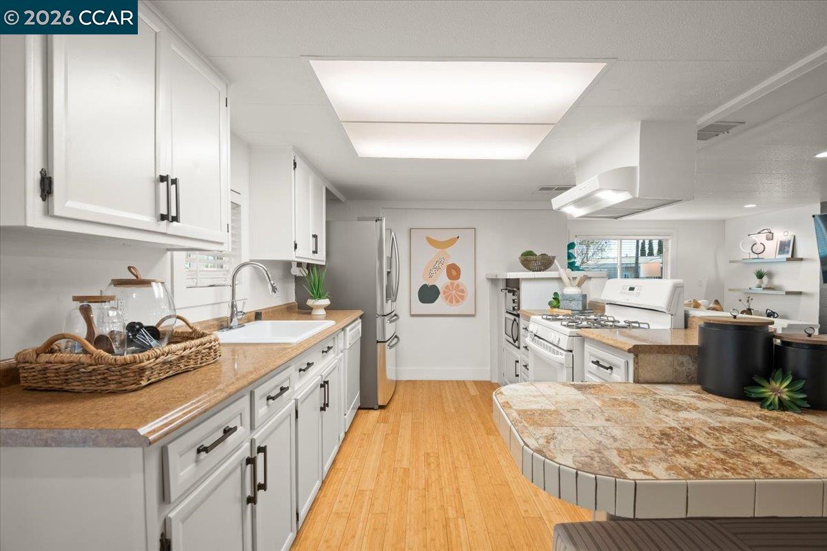 Detail Gallery Image 12 of 26 For 162 Algiers Dr #253,  Pacheco,  CA 94553 - 2 Beds | 2 Baths