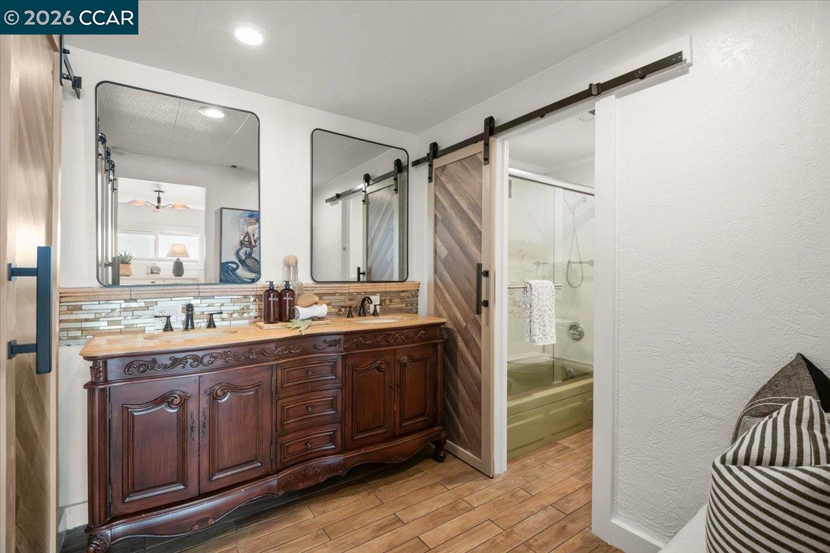 Detail Gallery Image 15 of 26 For 162 Algiers Dr #253,  Pacheco,  CA 94553 - 2 Beds | 2 Baths