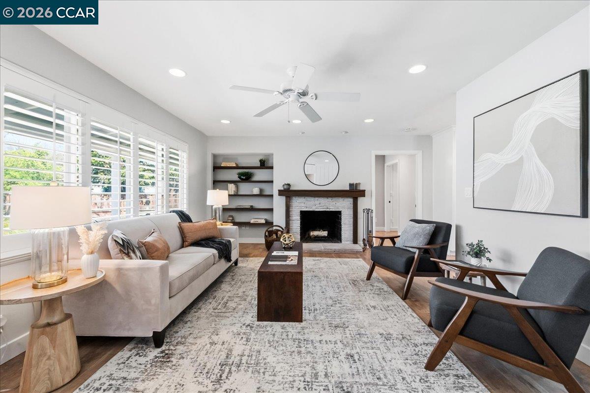 Detail Gallery Image 20 of 60 For 10 Donna Ln, Danville,  CA 94526 - 5 Beds | 2/1 Baths