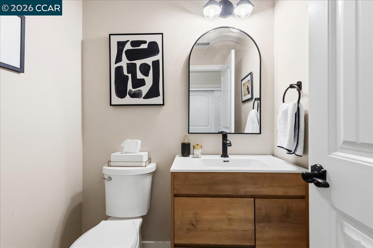 Detail Gallery Image 32 of 60 For 10 Donna Ln, Danville,  CA 94526 - 5 Beds | 2/1 Baths