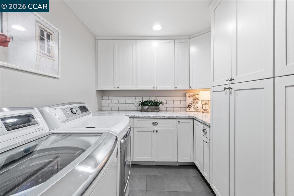 Detail Gallery Image 33 of 60 For 10 Donna Ln, Danville,  CA 94526 - 5 Beds | 2/1 Baths