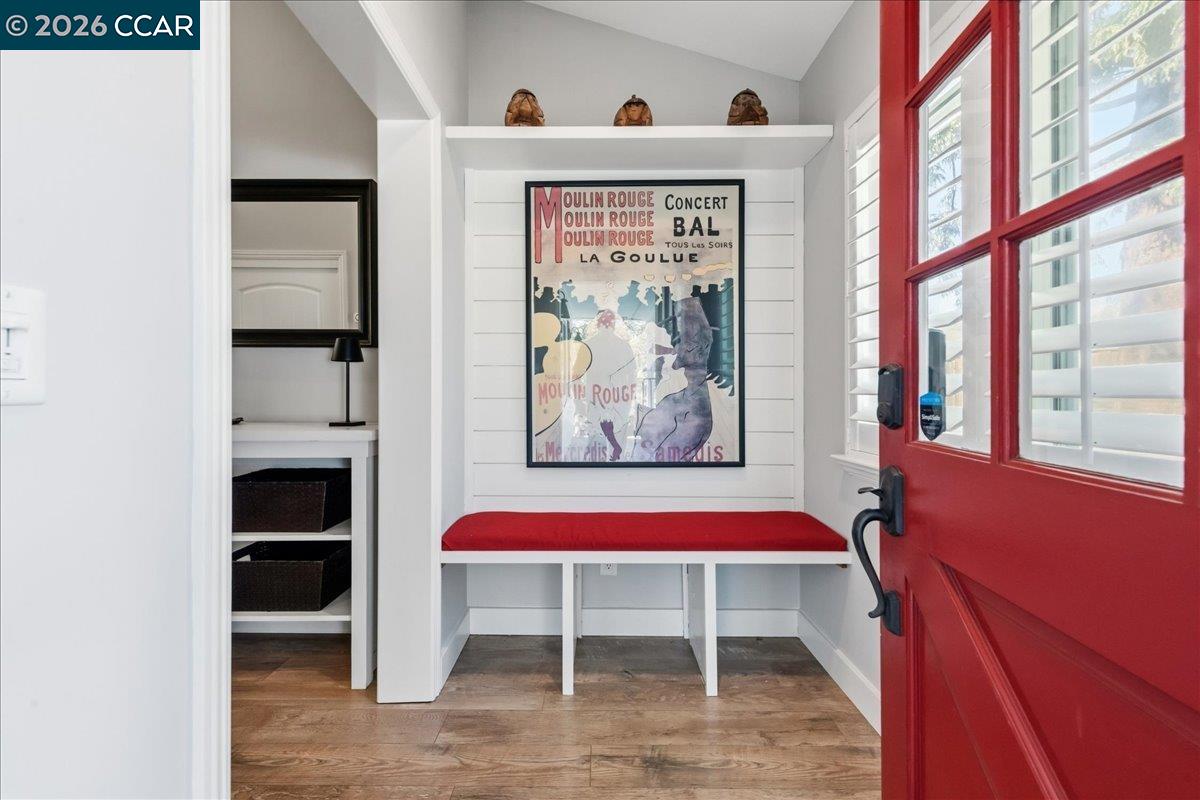 Detail Gallery Image 34 of 60 For 10 Donna Ln, Danville,  CA 94526 - 5 Beds | 2/1 Baths