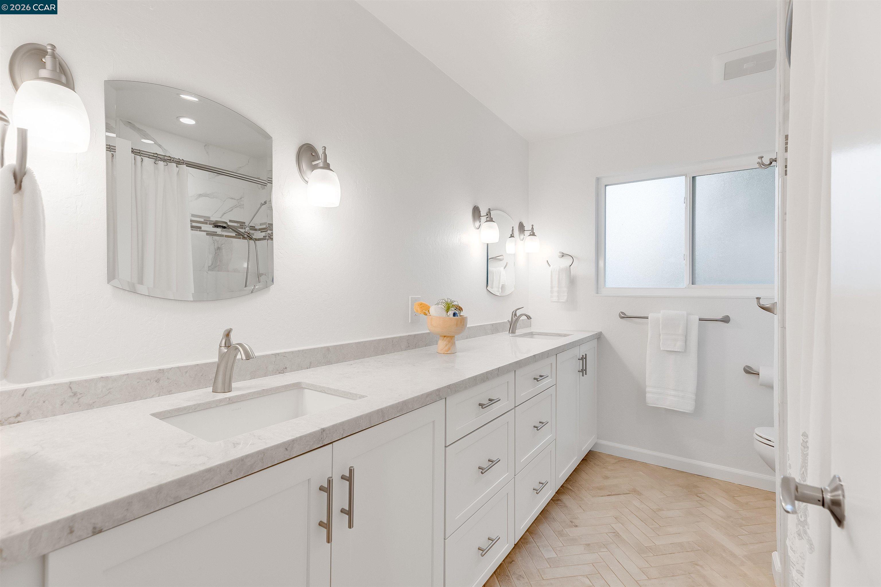 Detail Gallery Image 26 of 50 For 418 Devon Ct, San Ramon,  CA 94583 - 5 Beds | 2/1 Baths