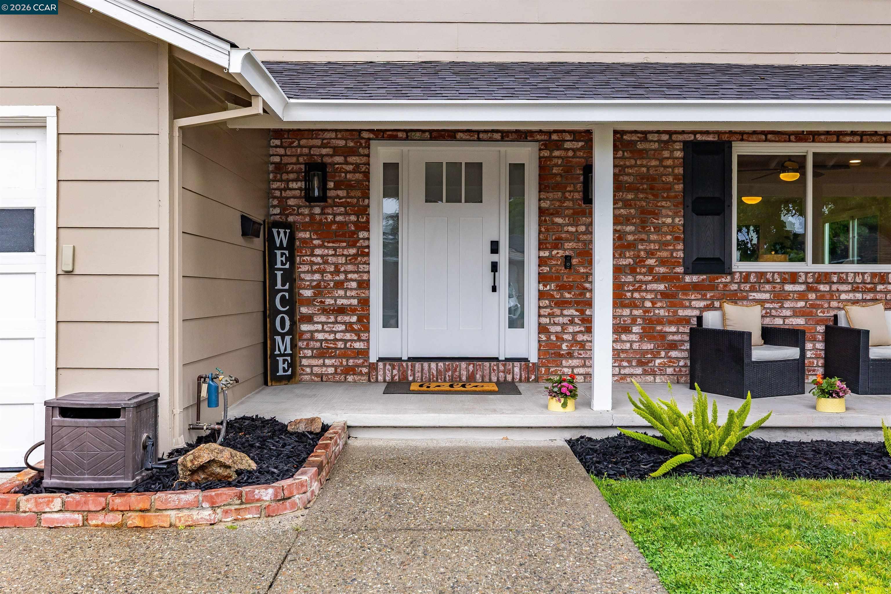 Detail Gallery Image 4 of 50 For 418 Devon Ct, San Ramon,  CA 94583 - 5 Beds | 2/1 Baths