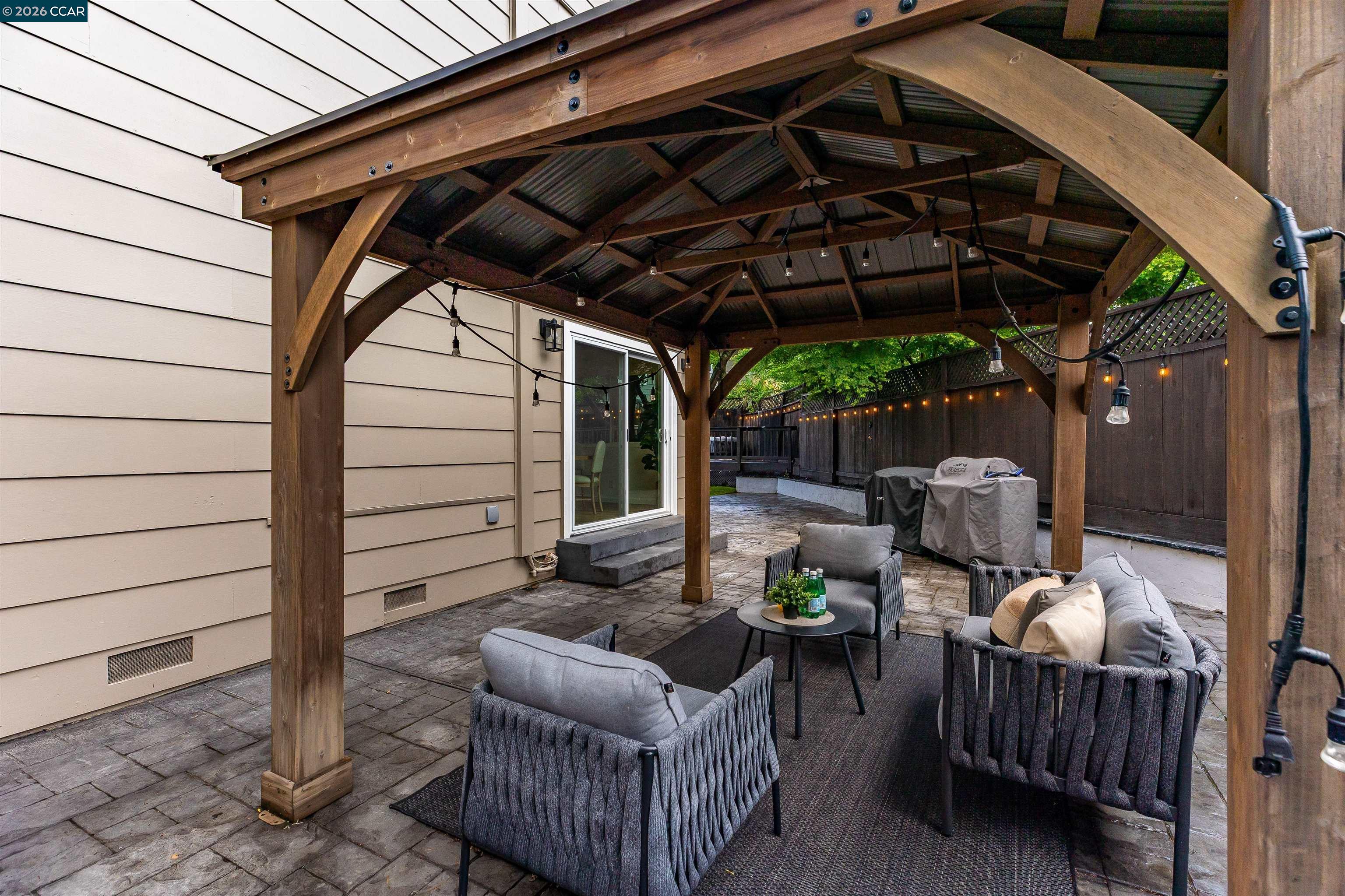 Detail Gallery Image 42 of 50 For 418 Devon Ct, San Ramon,  CA 94583 - 5 Beds | 2/1 Baths