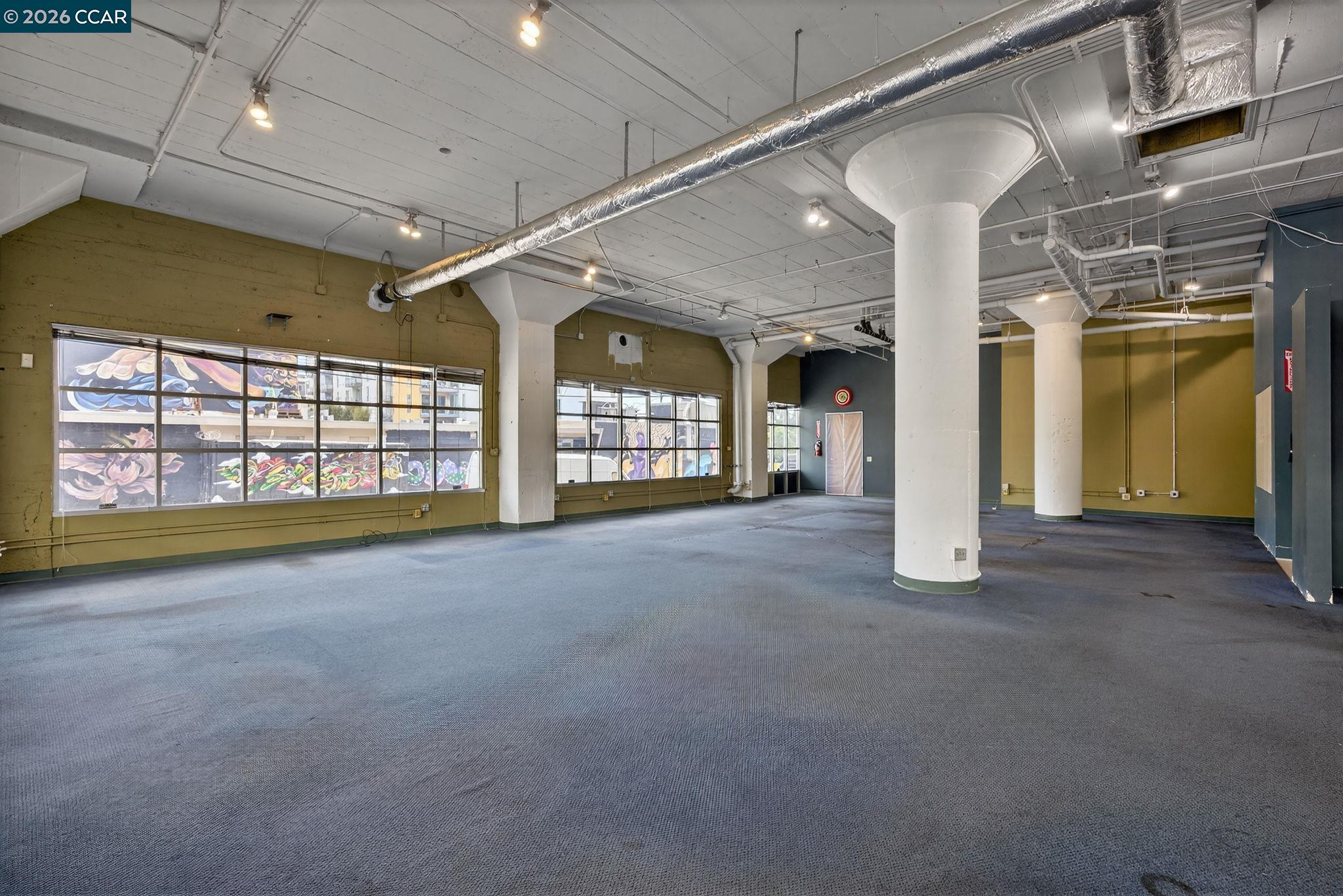 Detail Gallery Image 23 of 37 For , Oakland,  CA 94607 - – Beds | – Baths