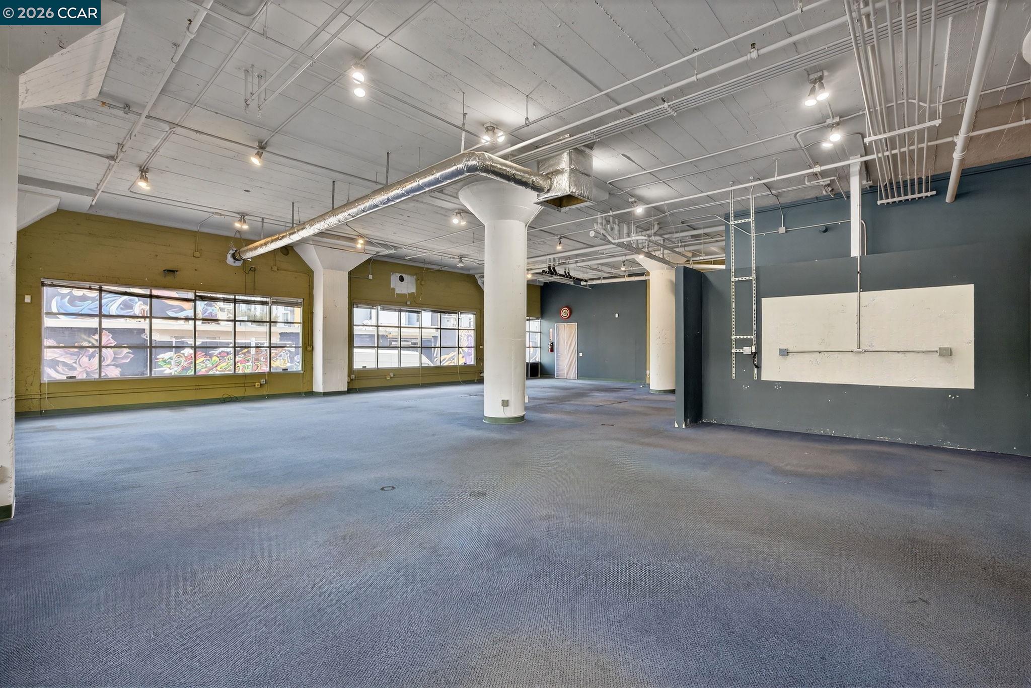 Detail Gallery Image 24 of 37 For , Oakland,  CA 94607 - – Beds | – Baths