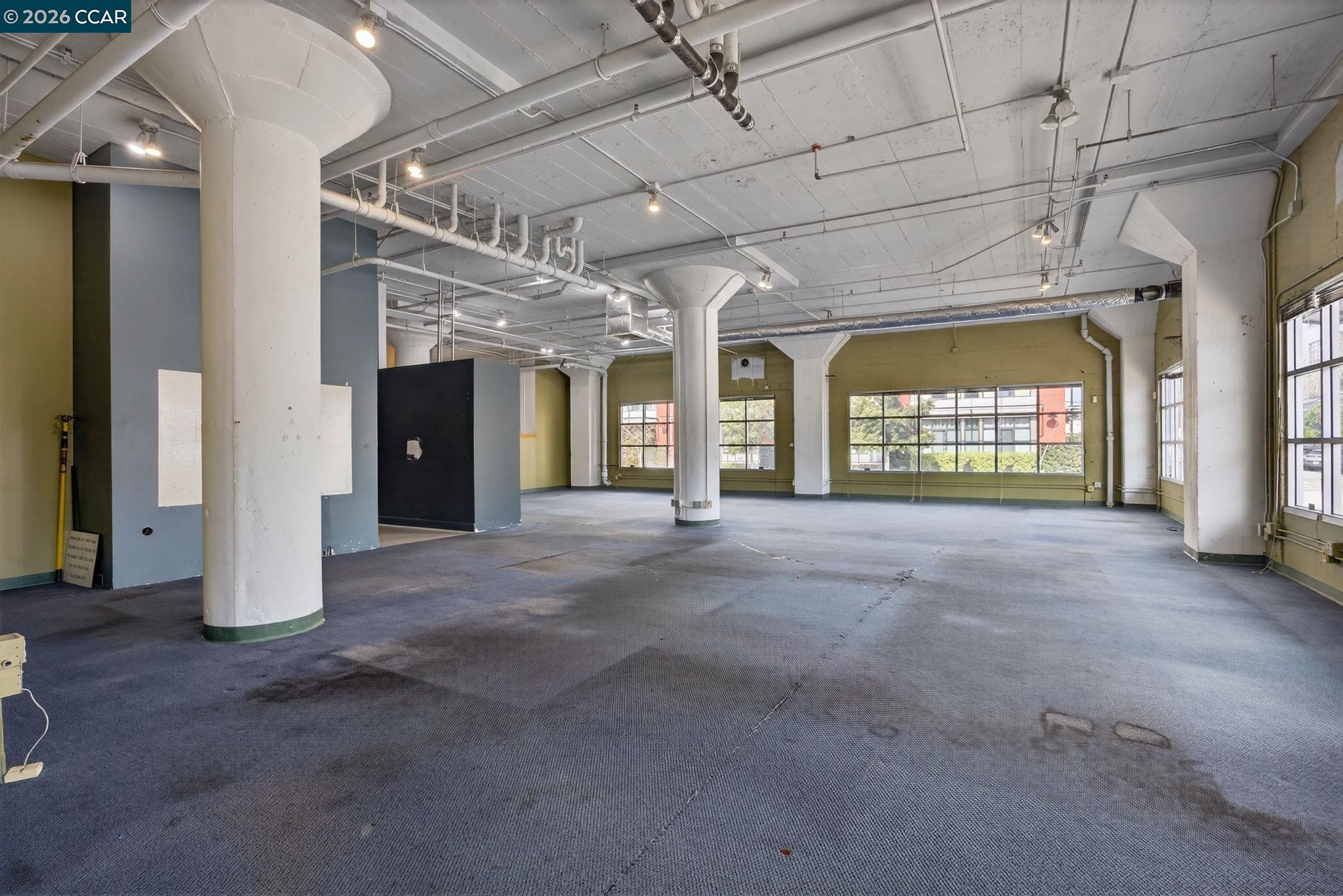 Detail Gallery Image 29 of 37 For , Oakland,  CA 94607 - – Beds | – Baths