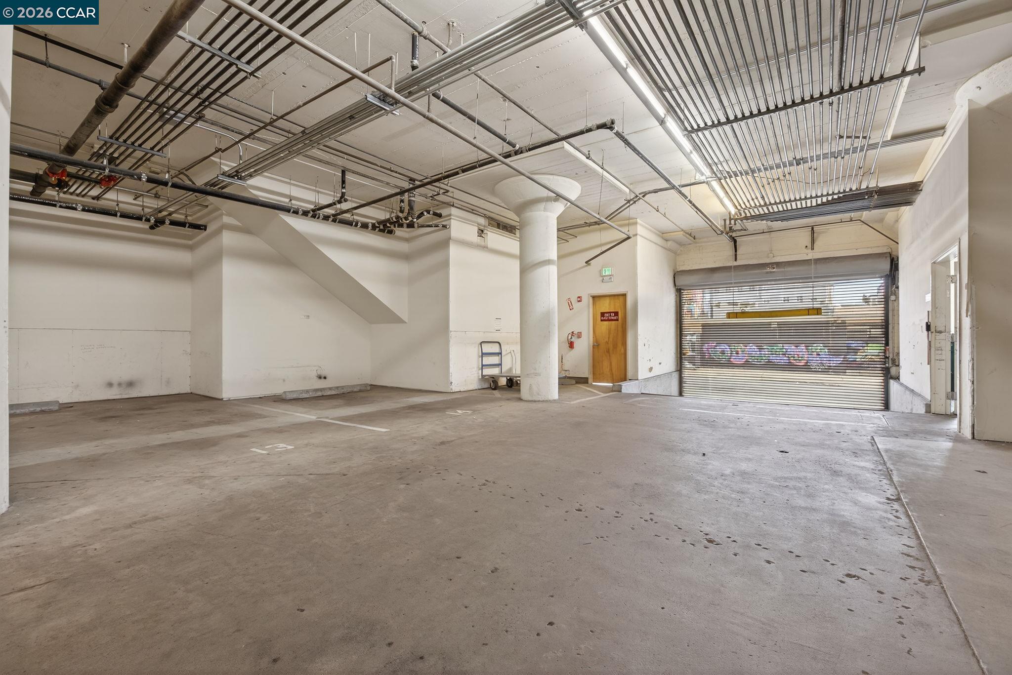 Detail Gallery Image 33 of 37 For , Oakland,  CA 94607 - – Beds | – Baths