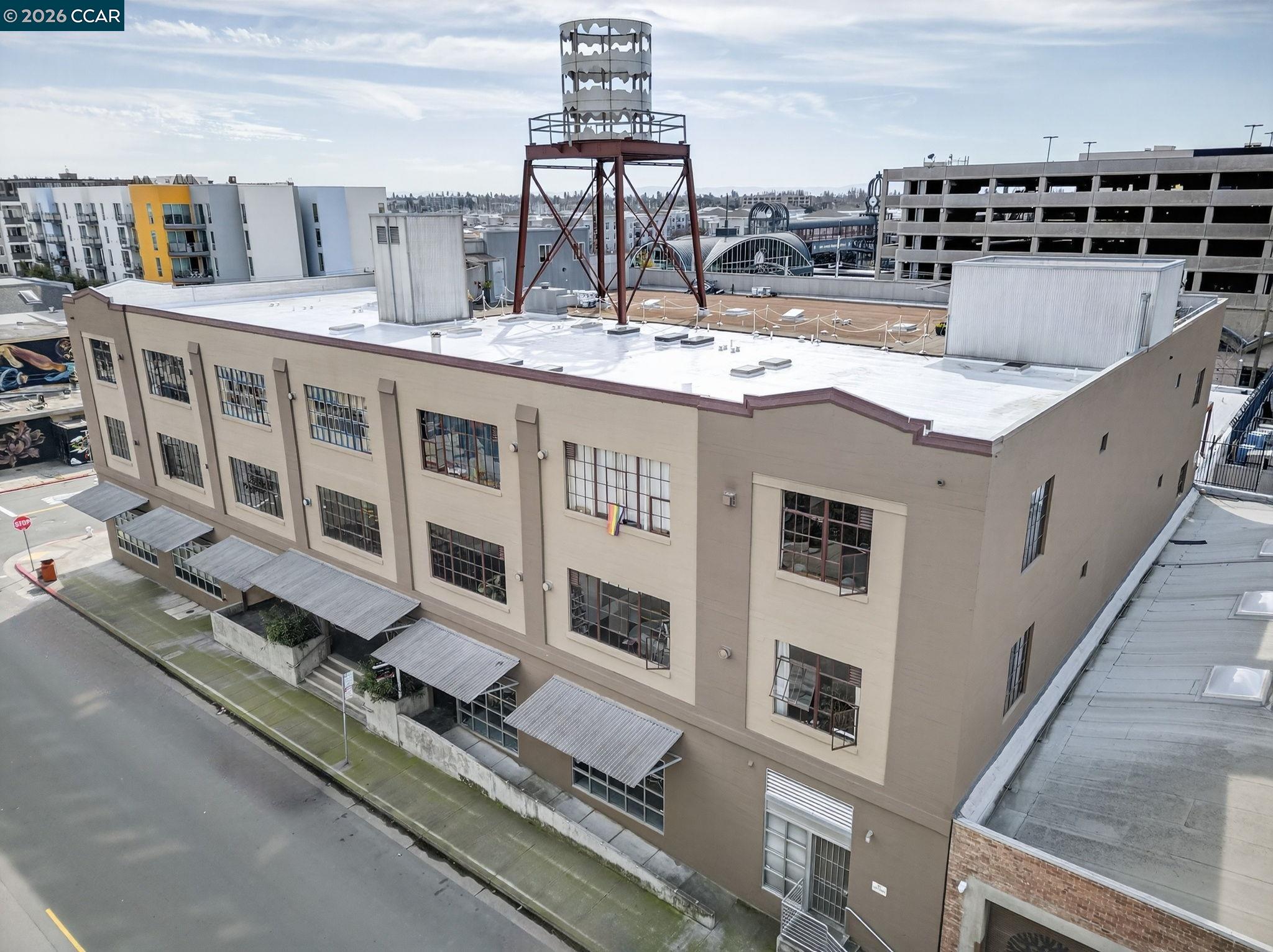 Detail Gallery Image 34 of 37 For , Oakland,  CA 94607 - – Beds | – Baths