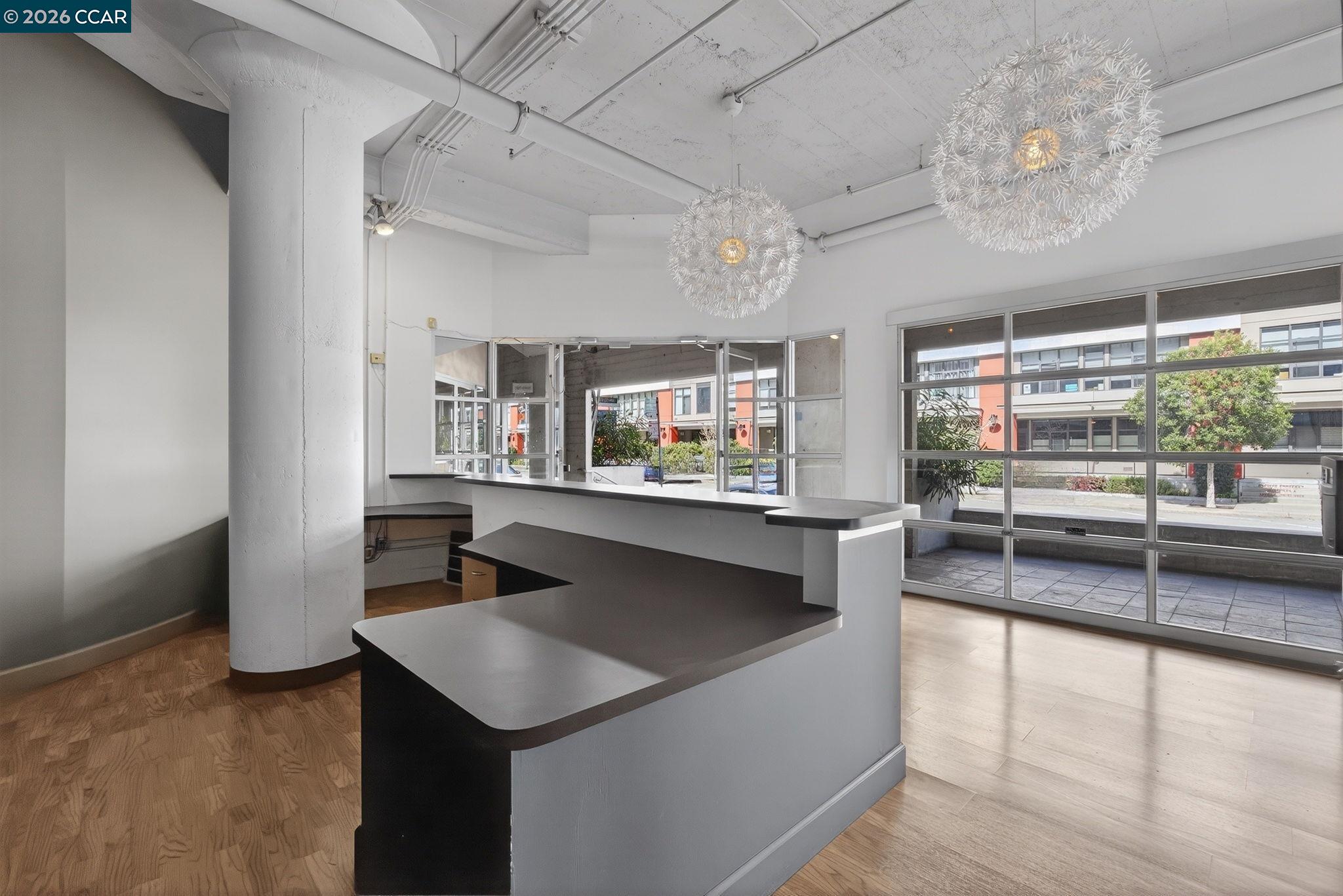 Detail Gallery Image 10 of 37 For , Oakland,  CA 94607 - – Beds | – Baths