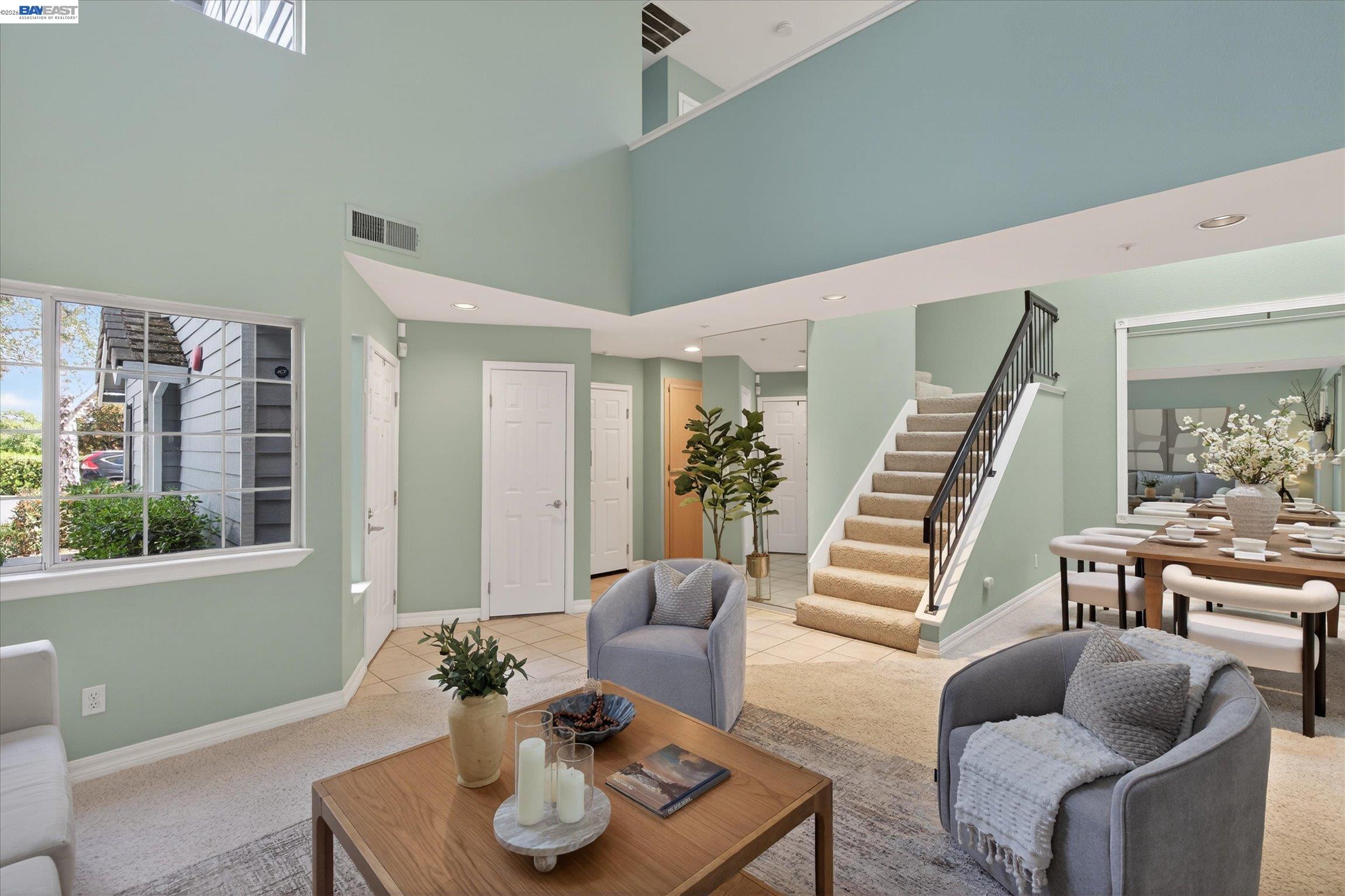 Detail Gallery Image 6 of 34 For 3873 Inverness Cmn, Livermore,  CA 94551 - 3 Beds | 2/1 Baths