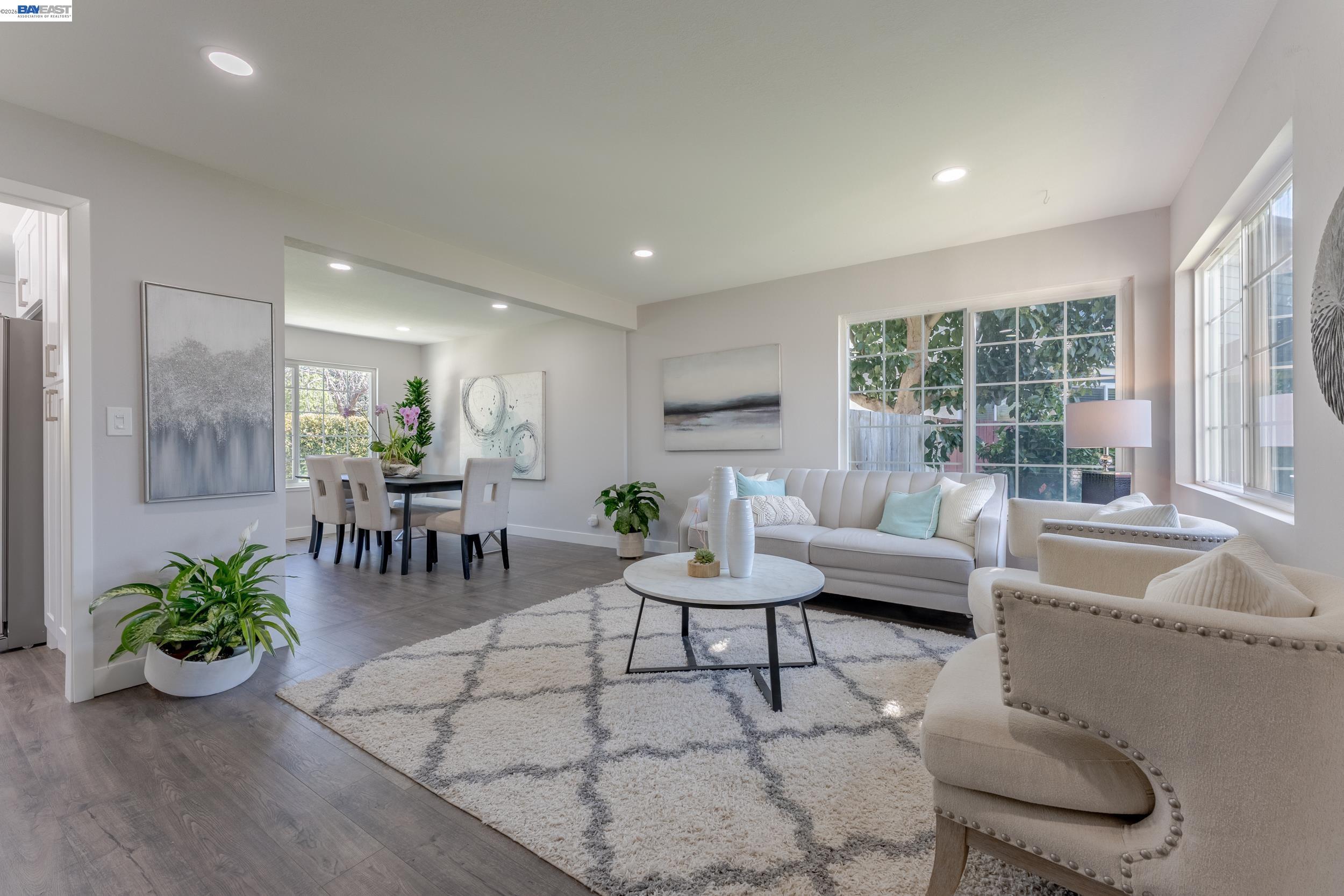 Detail Gallery Image 6 of 28 For 32224 Sloccum Ct, Union City,  CA 94587 - 4 Beds | 2/1 Baths