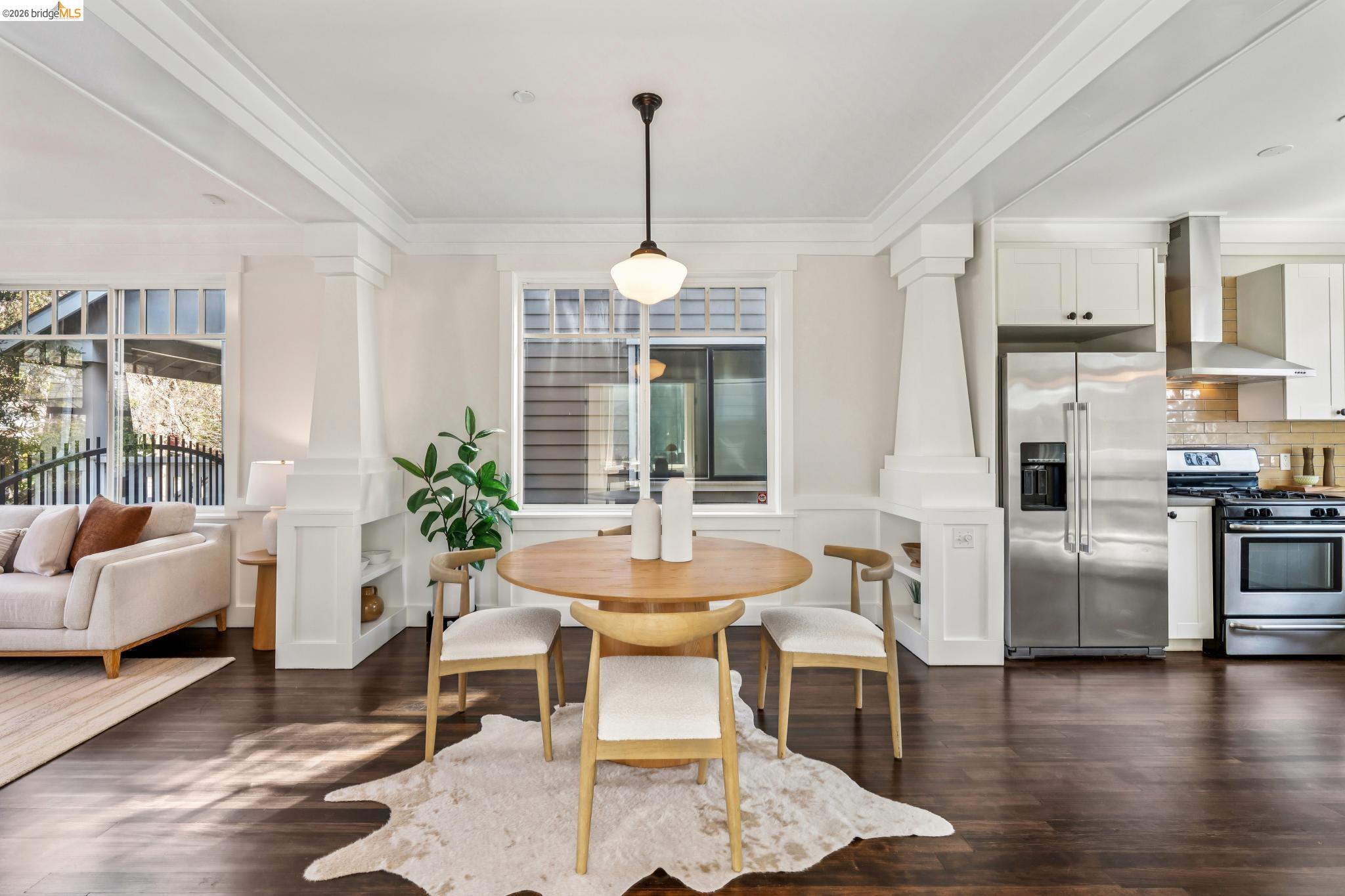 Detail Gallery Image 16 of 52 For 1479 34 Th St, Oakland,  CA 94608 - 4 Beds | 2/1 Baths