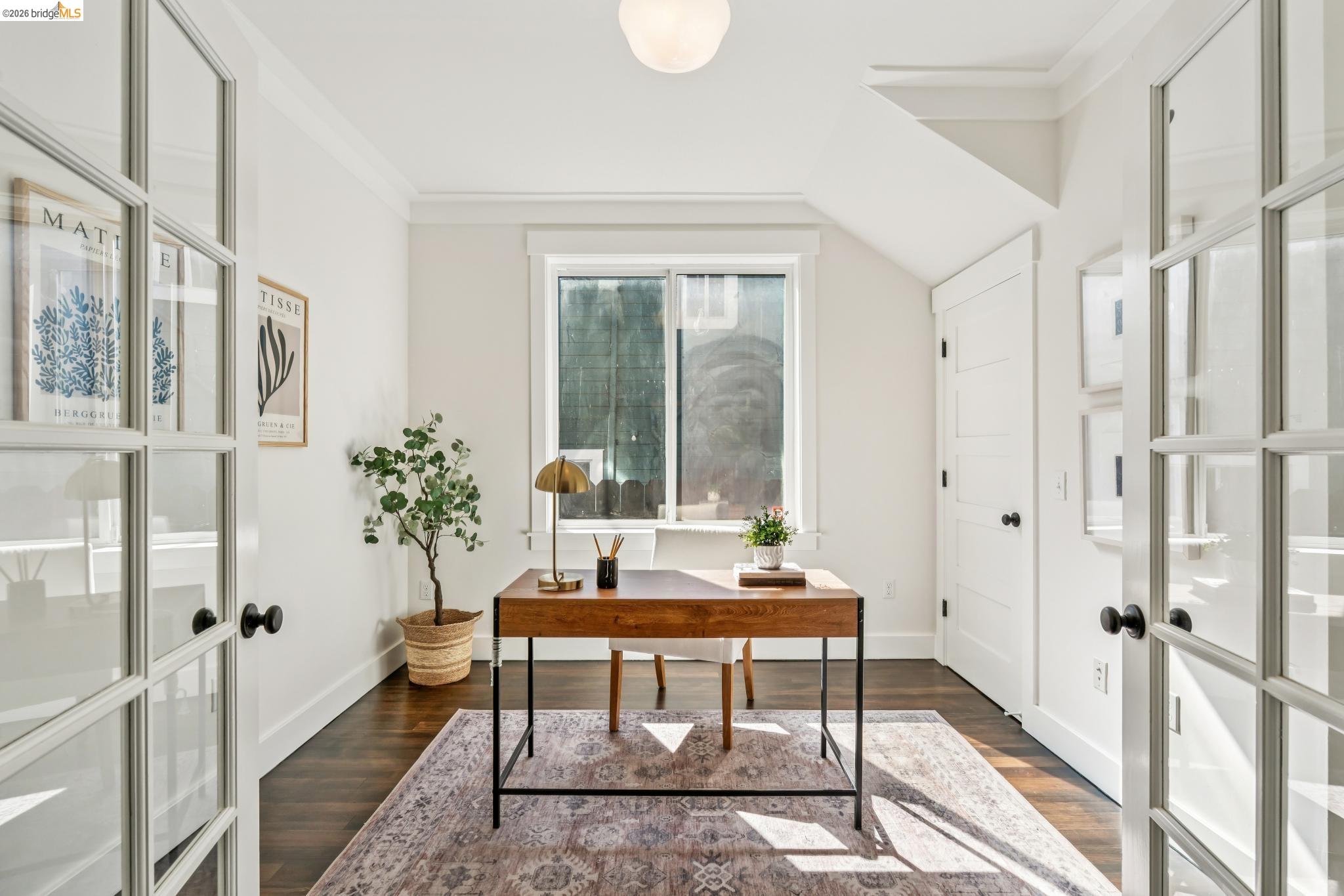 Detail Gallery Image 19 of 52 For 1479 34 Th St, Oakland,  CA 94608 - 4 Beds | 2/1 Baths