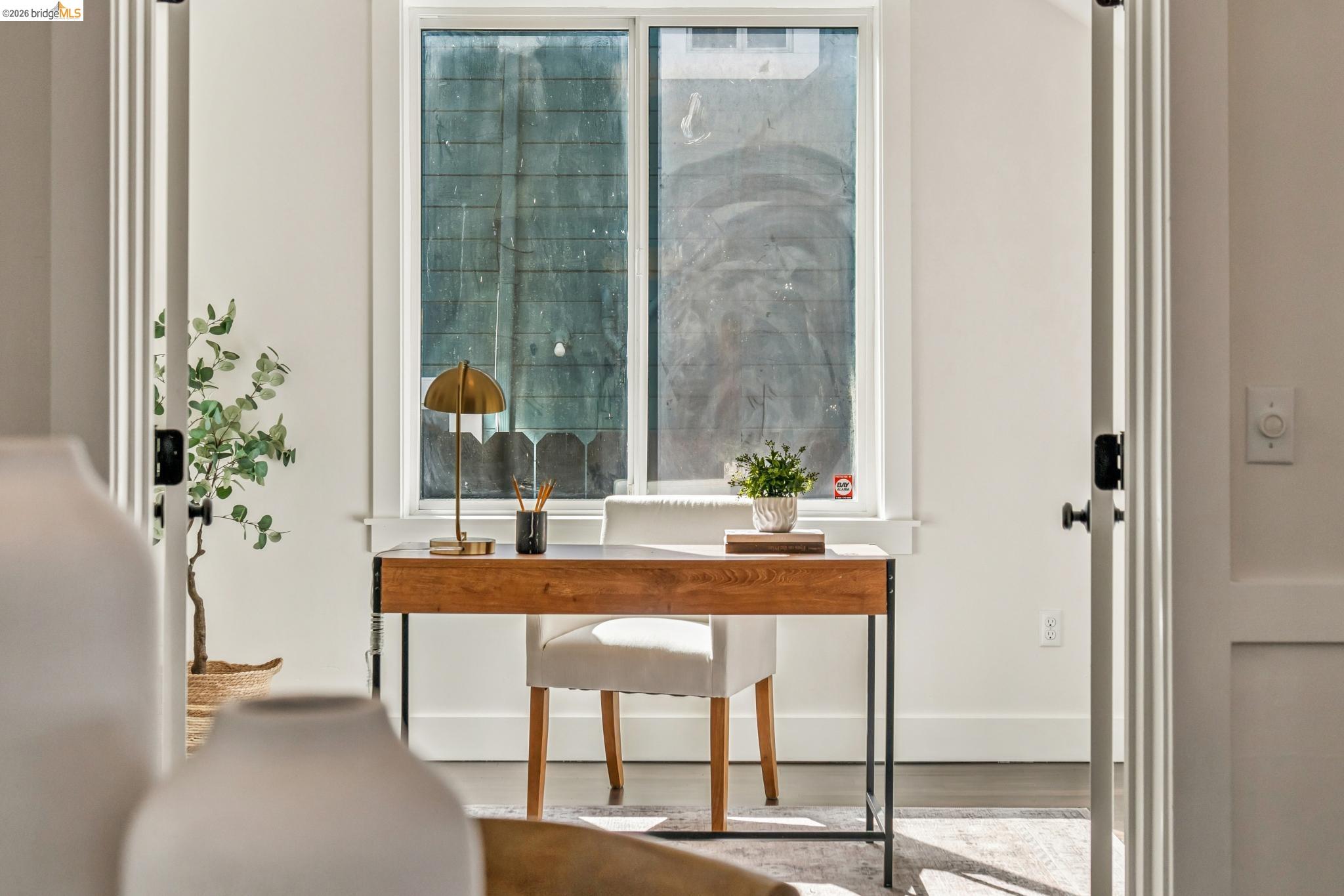 Detail Gallery Image 22 of 52 For 1479 34 Th St, Oakland,  CA 94608 - 4 Beds | 2/1 Baths