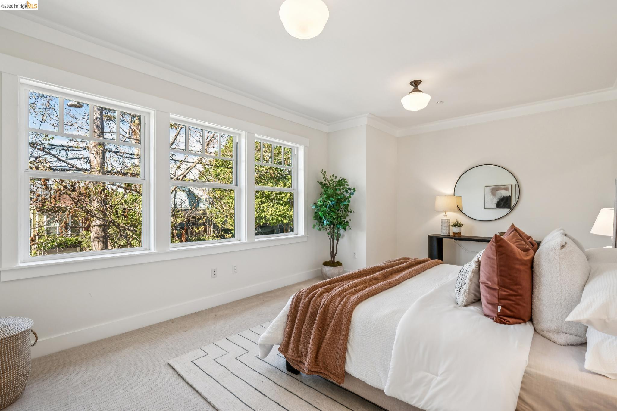 Detail Gallery Image 30 of 52 For 1479 34 Th St, Oakland,  CA 94608 - 4 Beds | 2/1 Baths