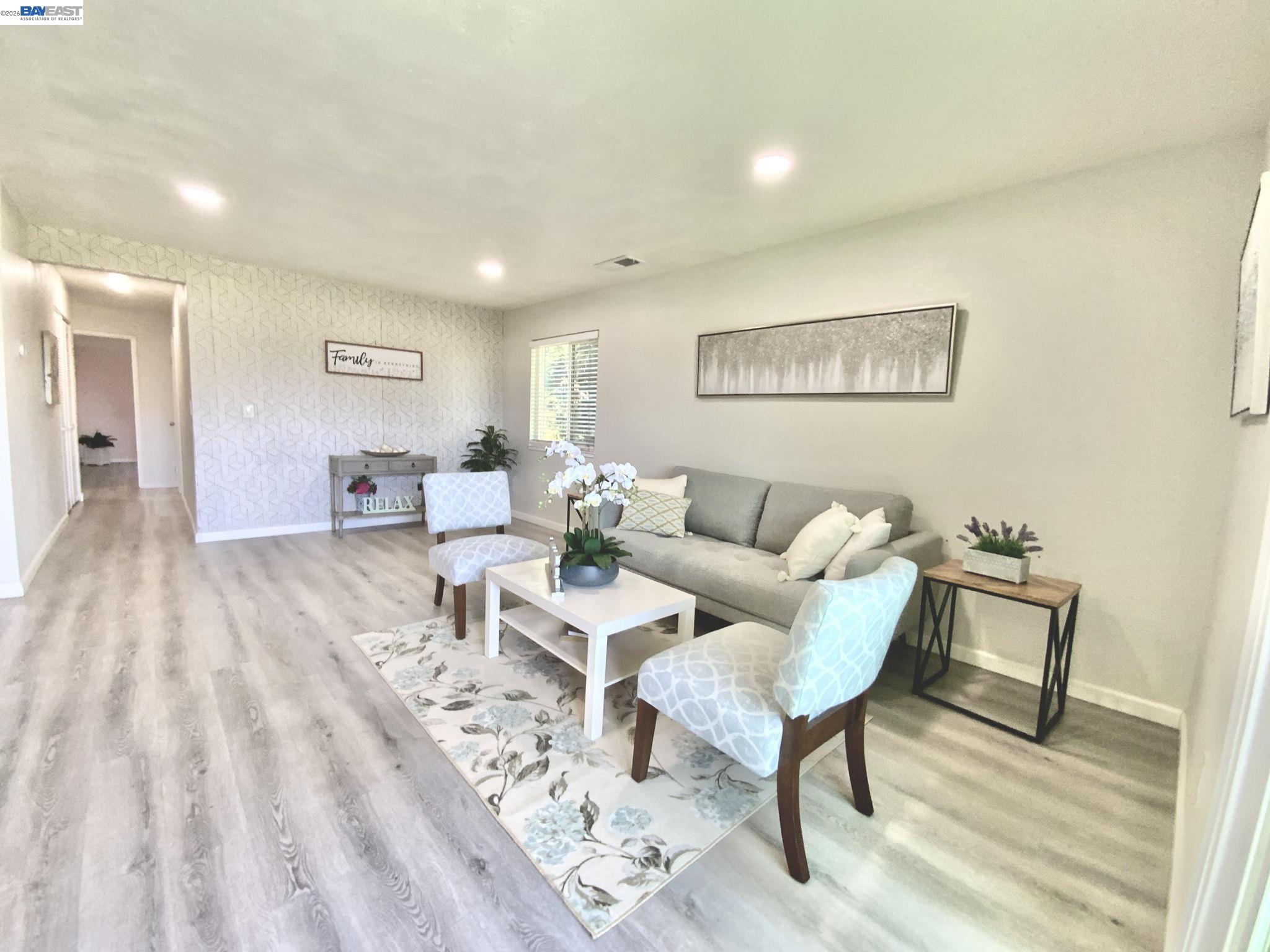 Detail Gallery Image 6 of 39 For 93 Shaniko Cmn #24,  Fremont,  CA 94539 - 3 Beds | 2 Baths