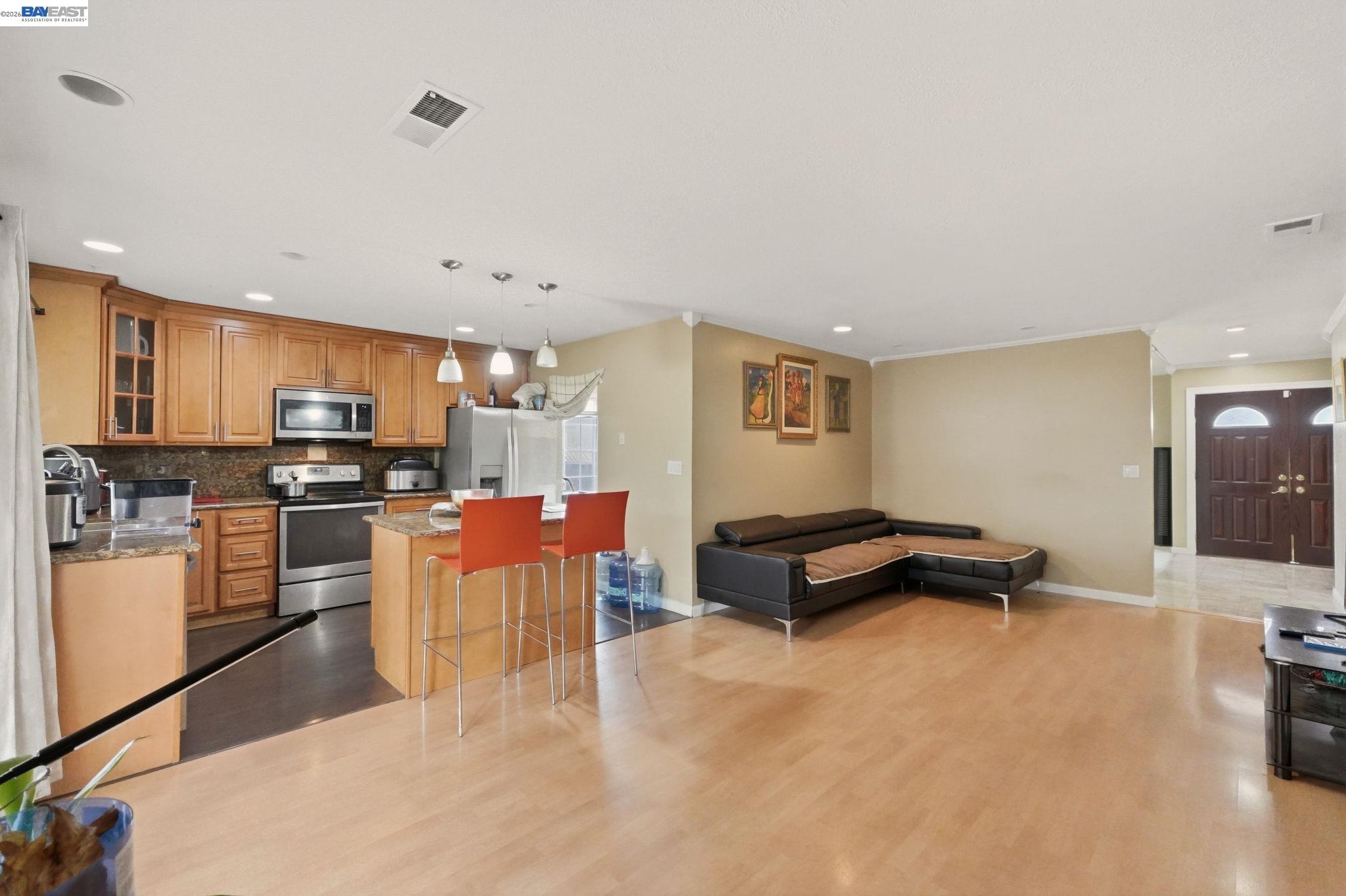 Detail Gallery Image 22 of 51 For 595 Caprice Ct, Morgan Hill,  CA 95037 - 4 Beds | 2 Baths