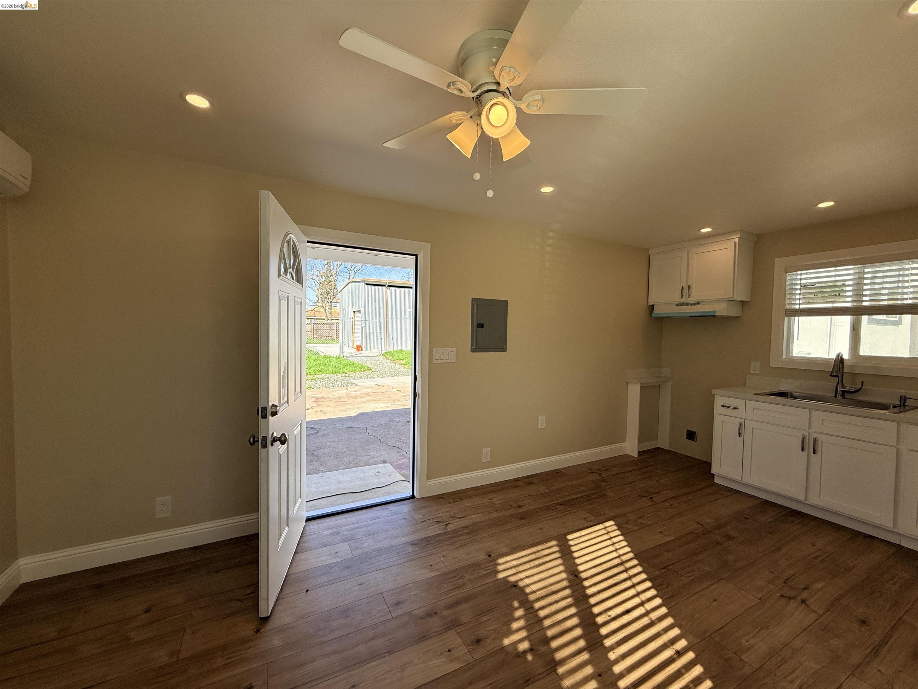 Detail Gallery Image 36 of 48 For 321 Benicia Rd, Vallejo,  CA 94590 - 3 Beds | 3 Baths