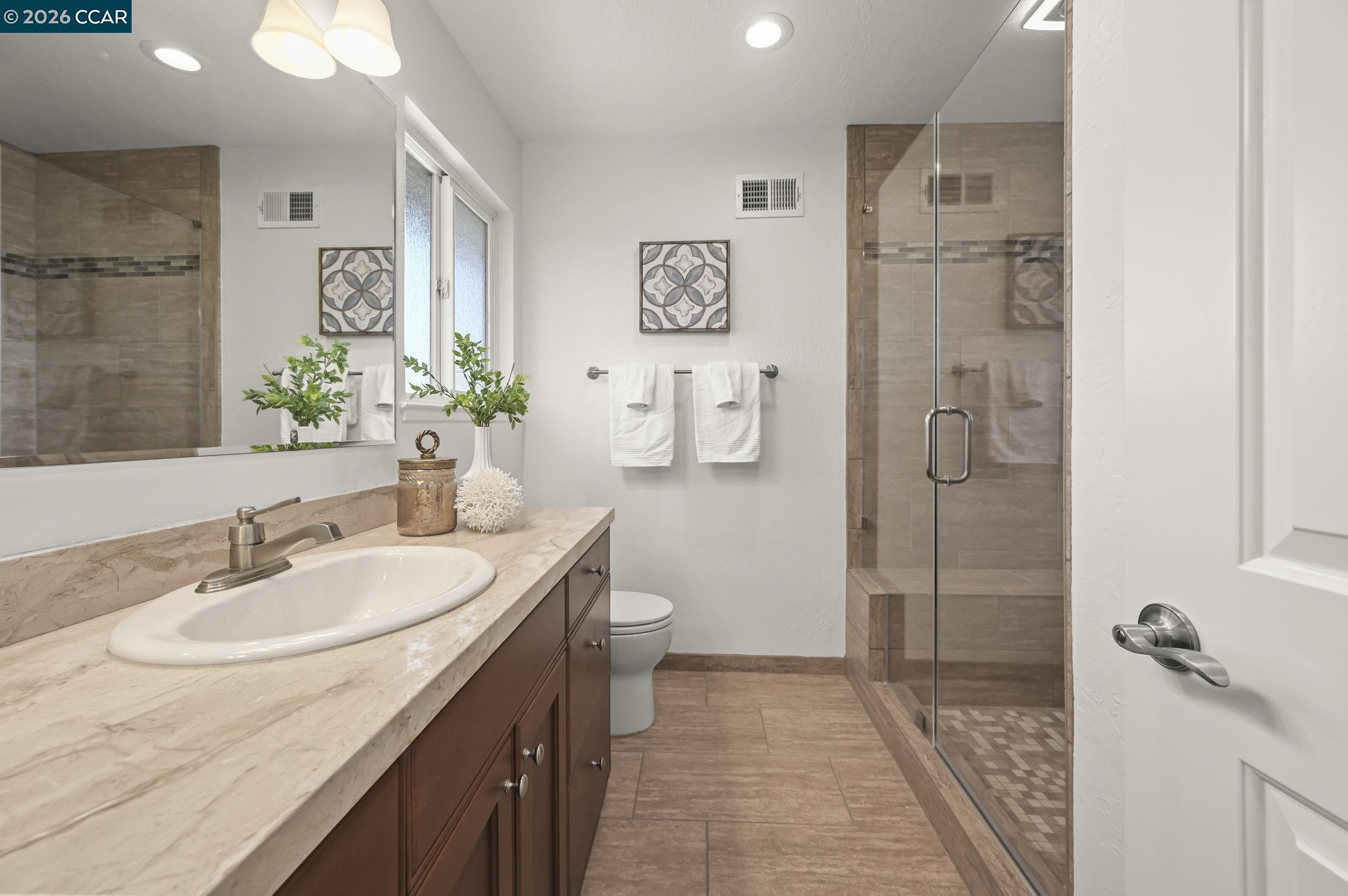 Detail Gallery Image 11 of 52 For 810 Century Way, Danville,  CA 94526 - 4 Beds | 2/1 Baths