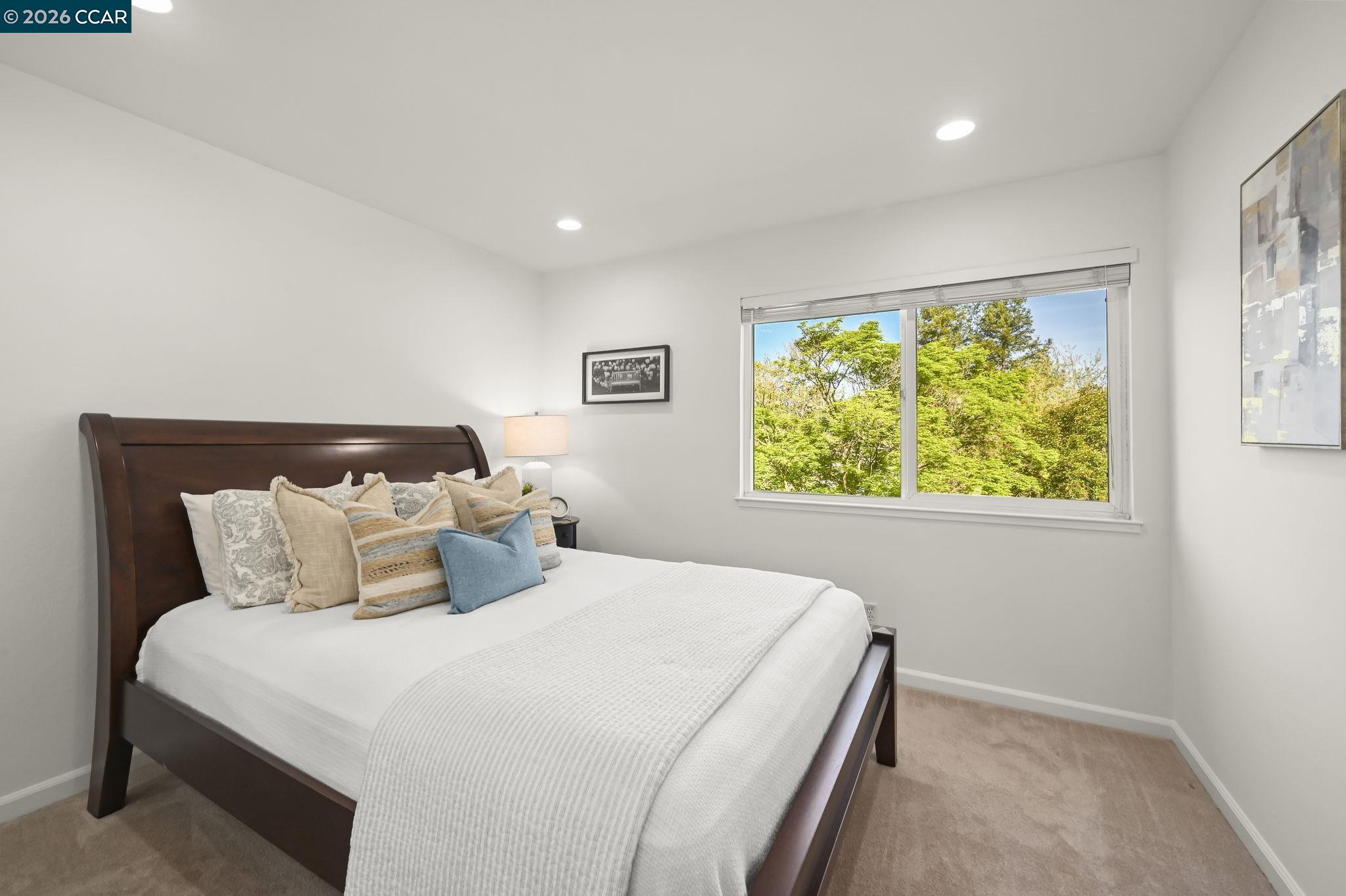 Detail Gallery Image 15 of 52 For 810 Century Way, Danville,  CA 94526 - 4 Beds | 2/1 Baths