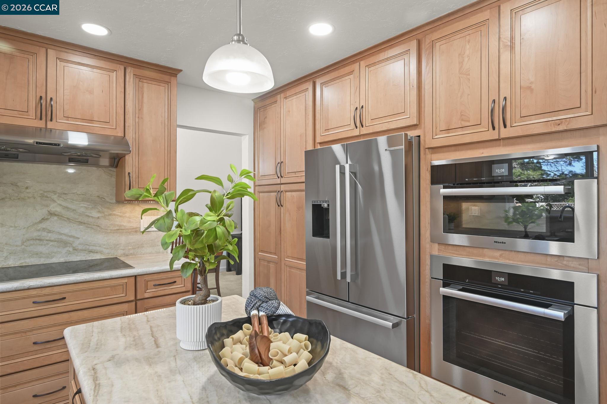 Detail Gallery Image 5 of 52 For 810 Century Way, Danville,  CA 94526 - 4 Beds | 2/1 Baths