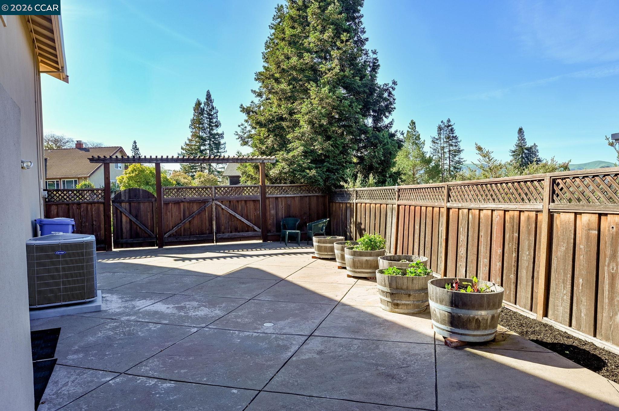 Detail Gallery Image 44 of 52 For 810 Century Way, Danville,  CA 94526 - 4 Beds | 2/1 Baths