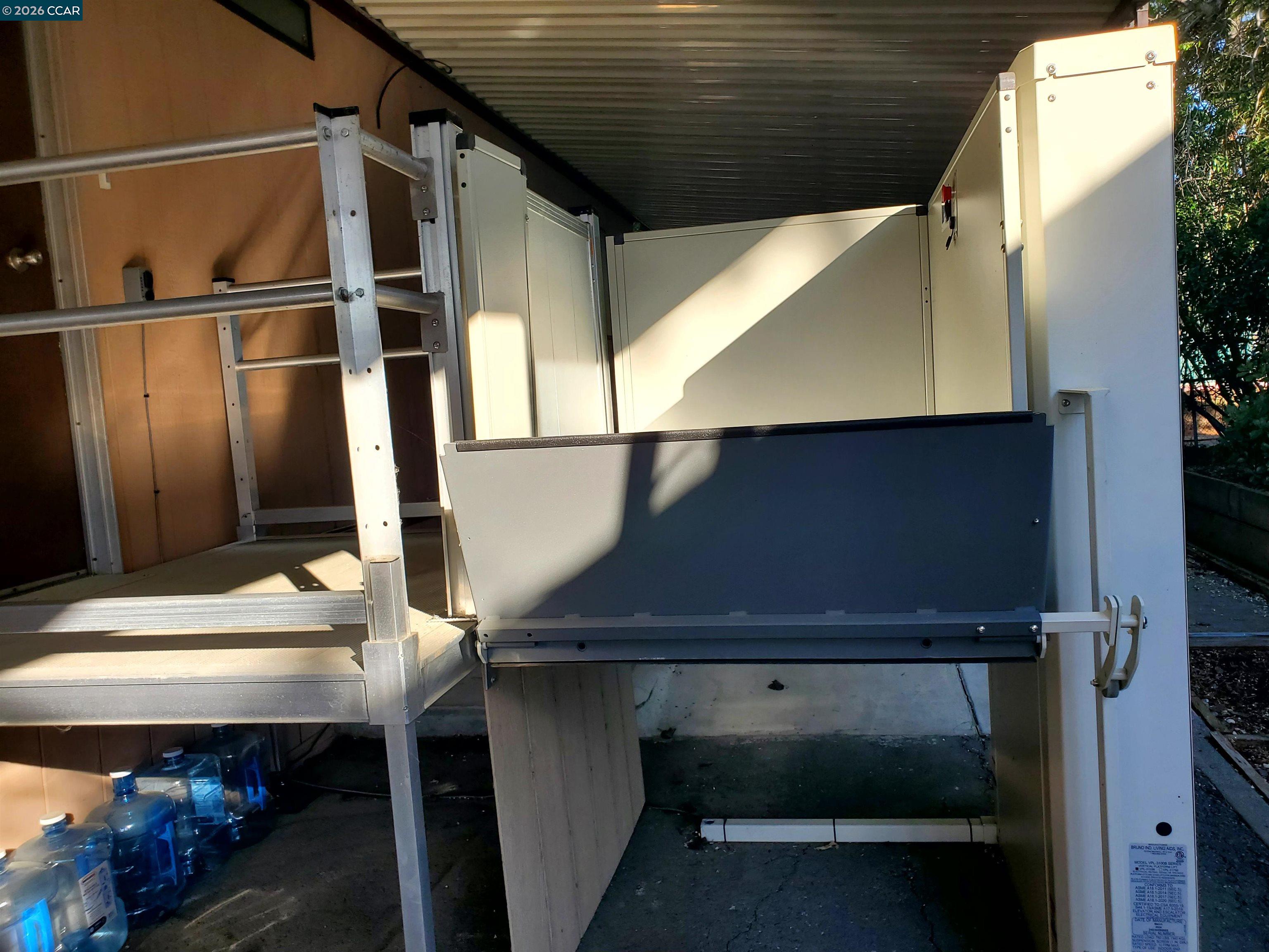 Detail Gallery Image 9 of 49 For 16 Surf Drive, Pittsburg,  CA 94565-1234 - 2 Beds | 2 Baths