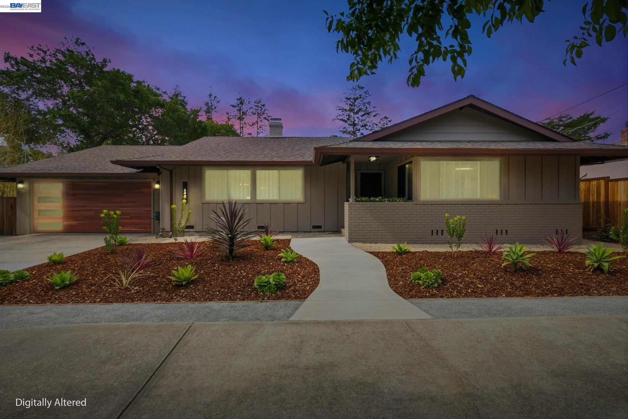 Detail Gallery Image 1 of 49 For 649 Graham Hill Rd, Santa Cruz,  CA 95060 - 3 Beds | 2/1 Baths