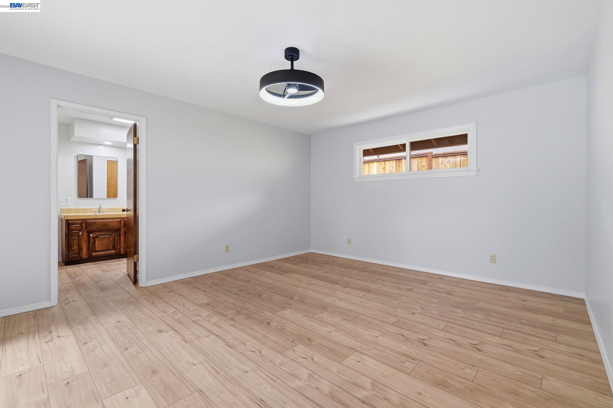 Detail Gallery Image 28 of 49 For 649 Graham Hill Rd, Santa Cruz,  CA 95060 - 3 Beds | 2/1 Baths