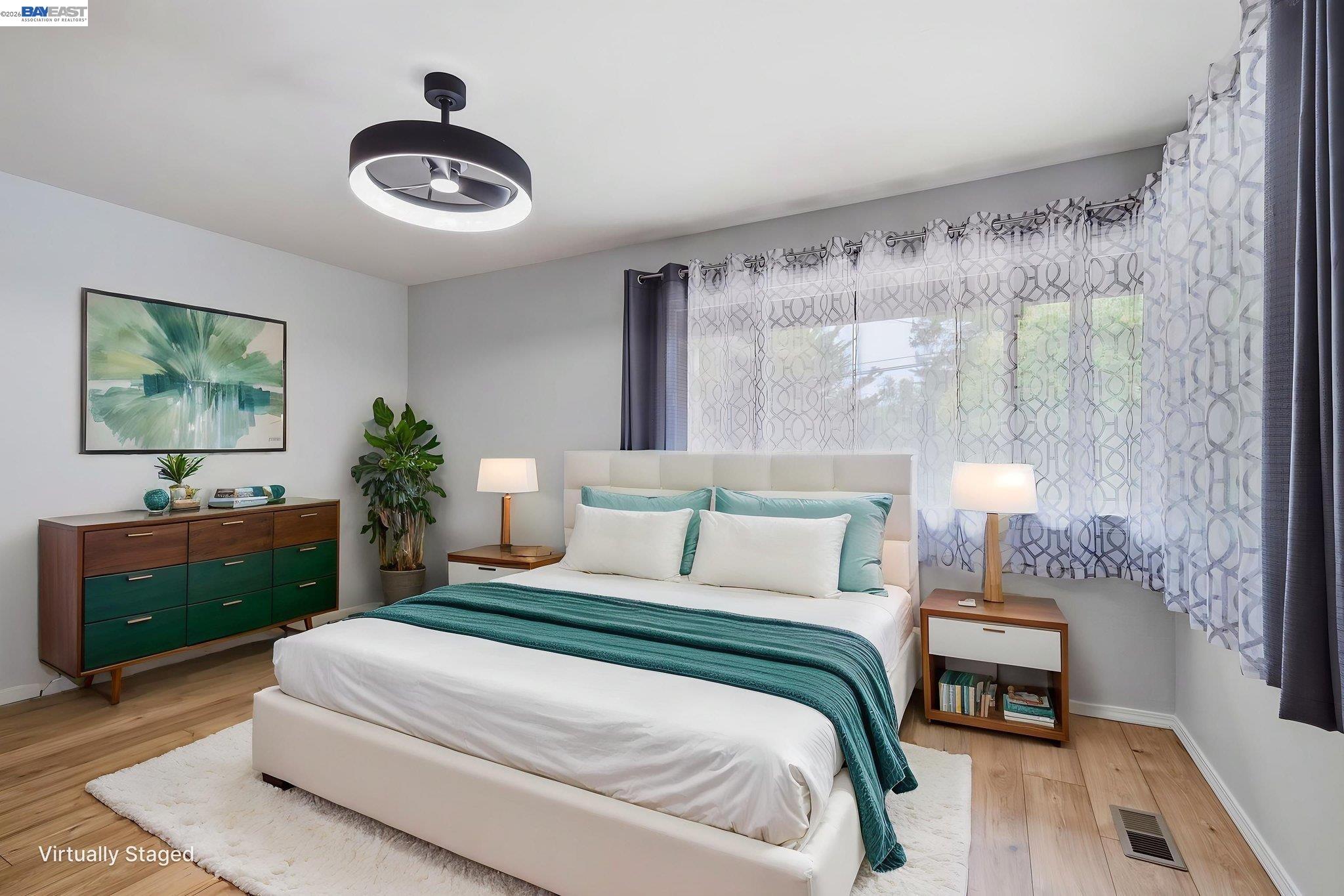 Detail Gallery Image 31 of 49 For 649 Graham Hill Rd, Santa Cruz,  CA 95060 - 3 Beds | 2/1 Baths