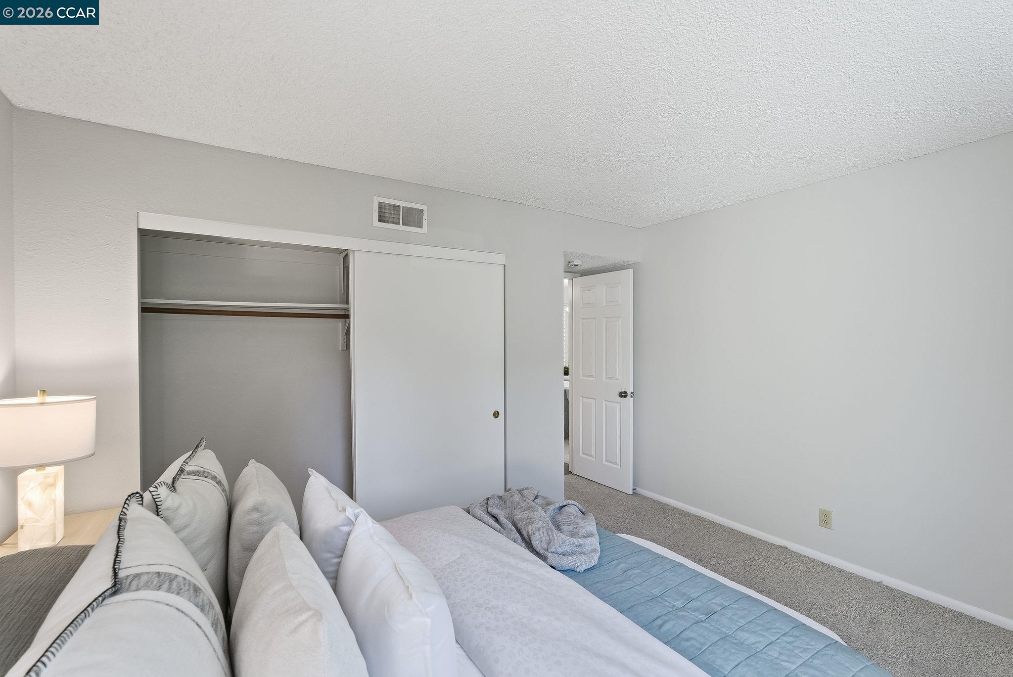 Photo #10: 41127568 Listing: Photo #10